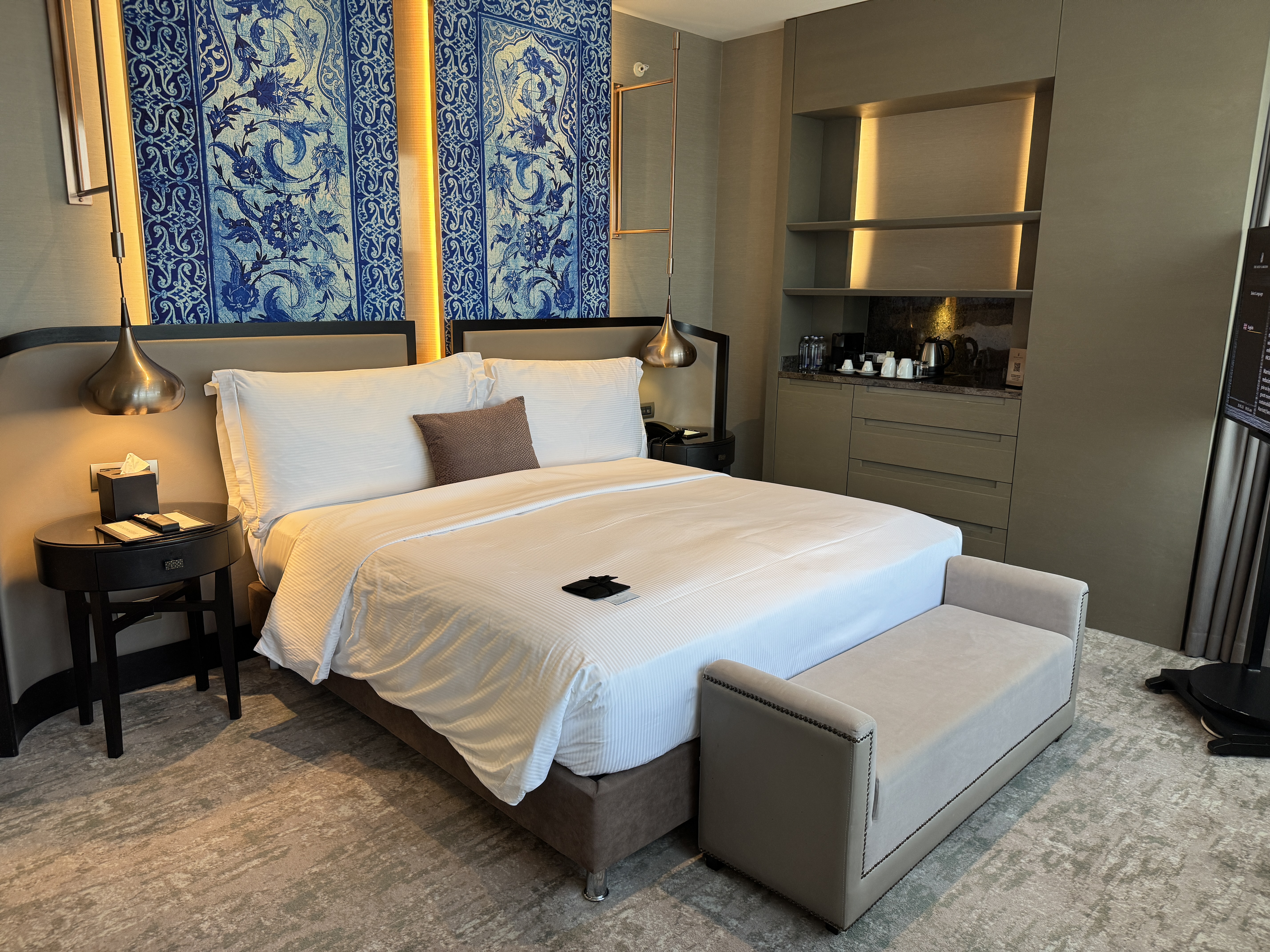 Residence 22 Nekajui Ritz-Carlton Reserve Peninsula Papagayo tub Ritz Carlton Istanbul room bed