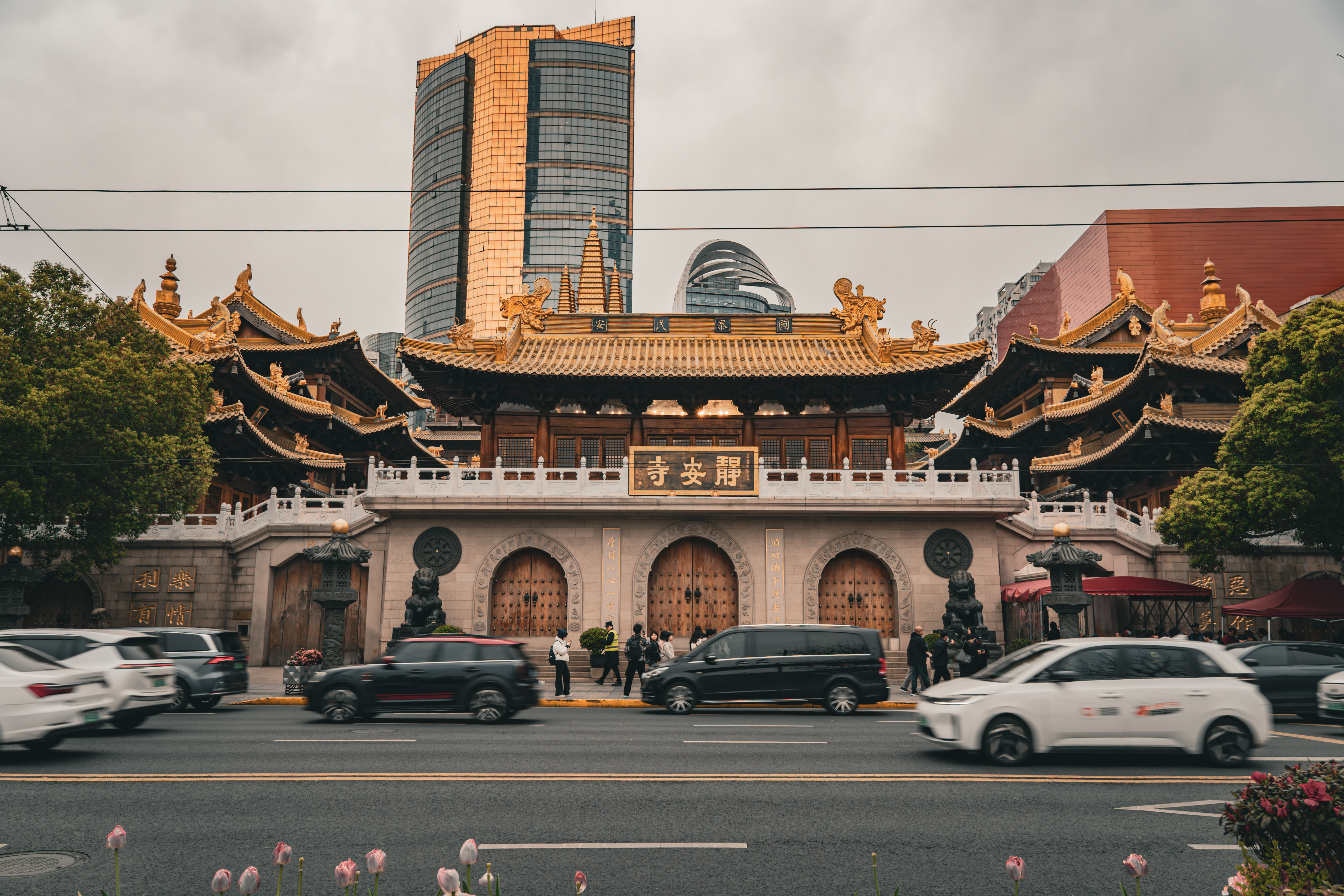 Shanghai Jingan Temple exterior