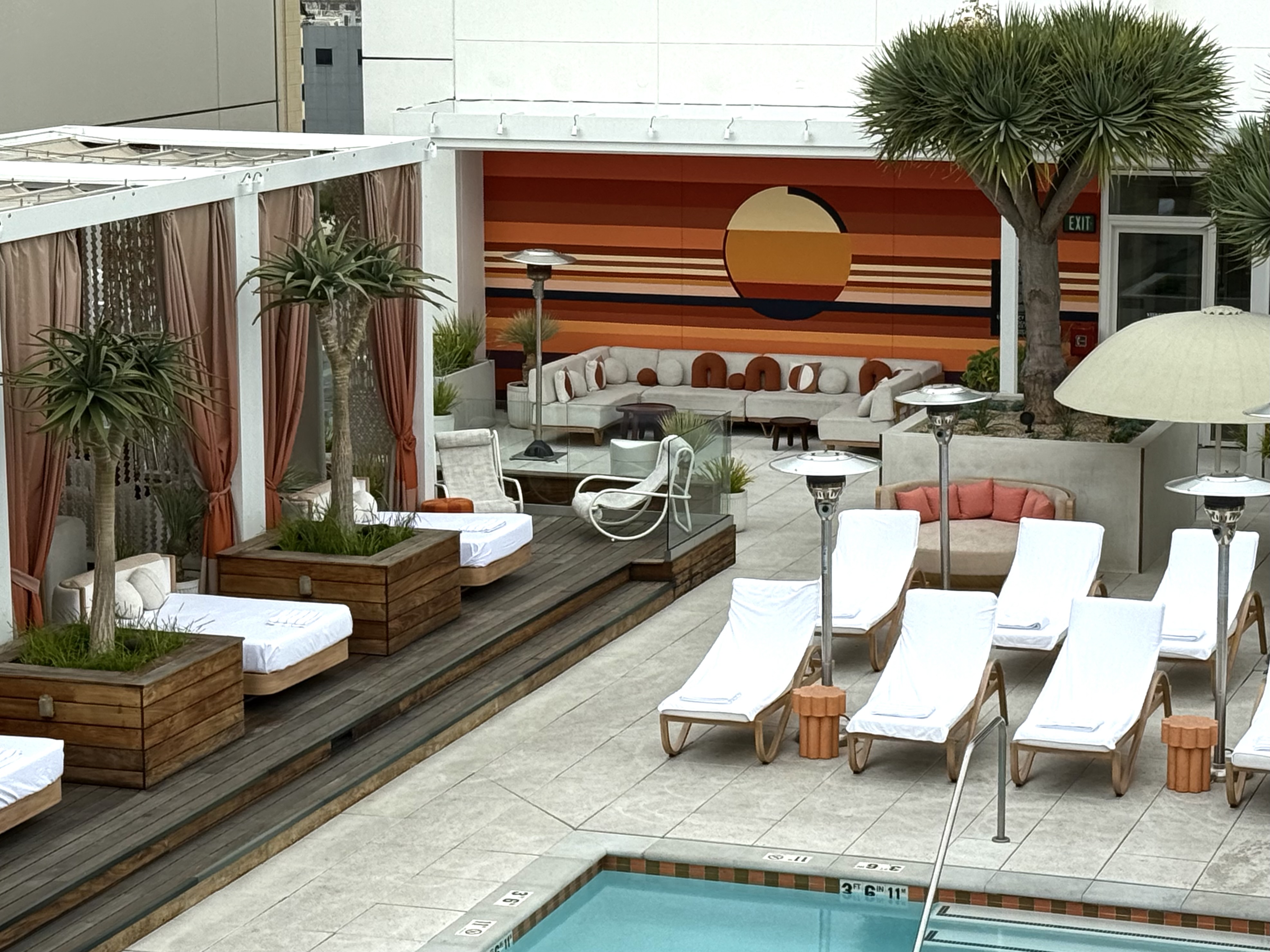 W Hollywood pool seating W Hollywood pool seating