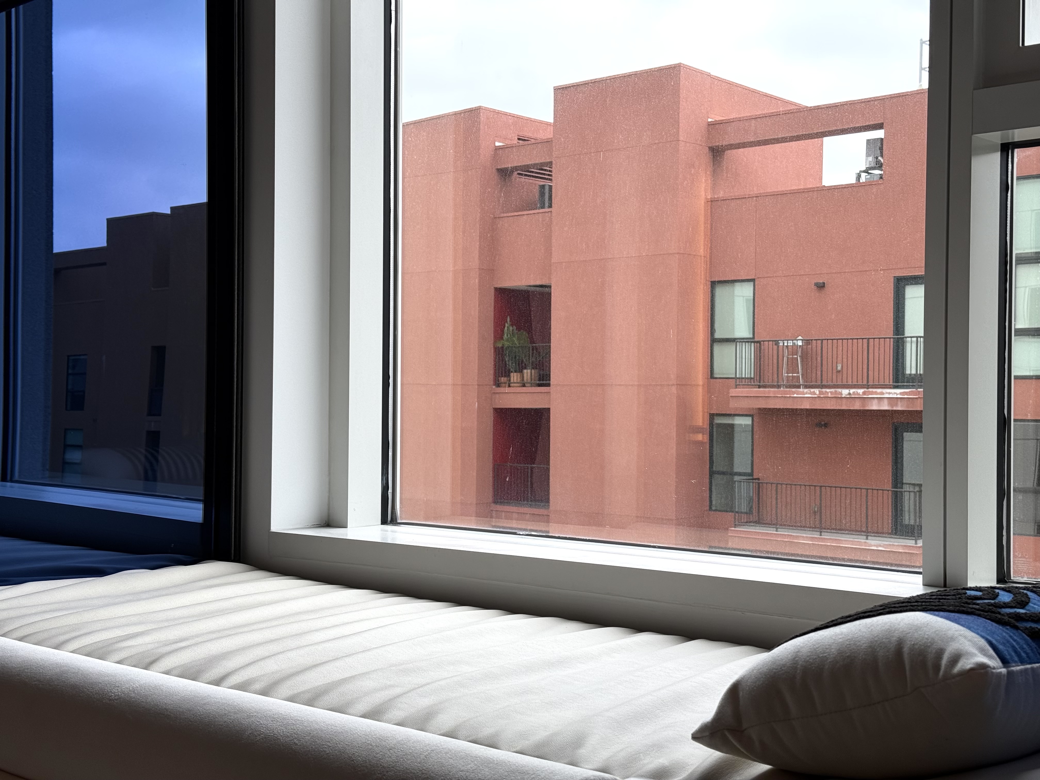 W Hollywood room window seat W Hollywood room window seat