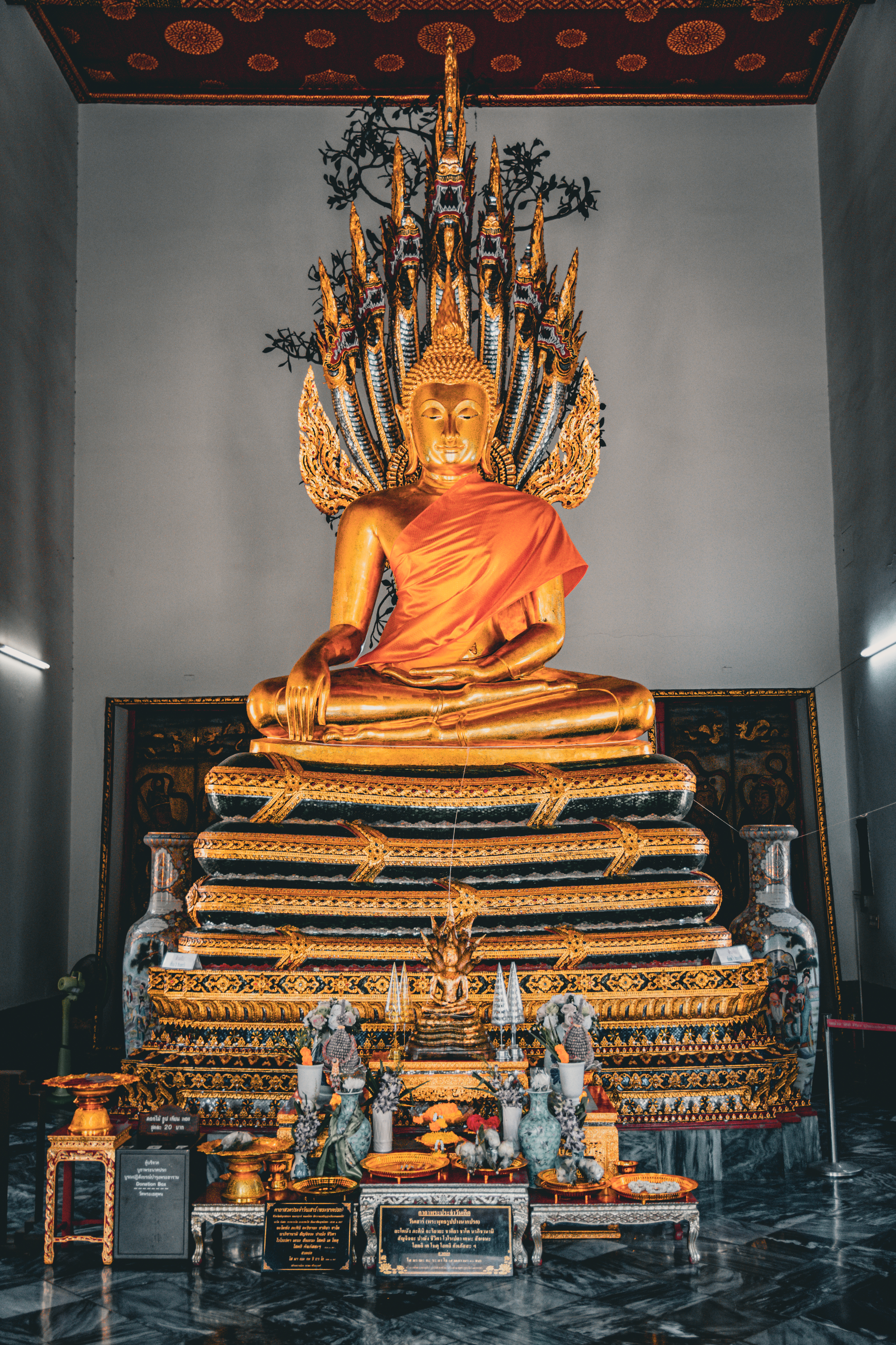 Wat Pho Buddha statues Wat Pho Buddha statues