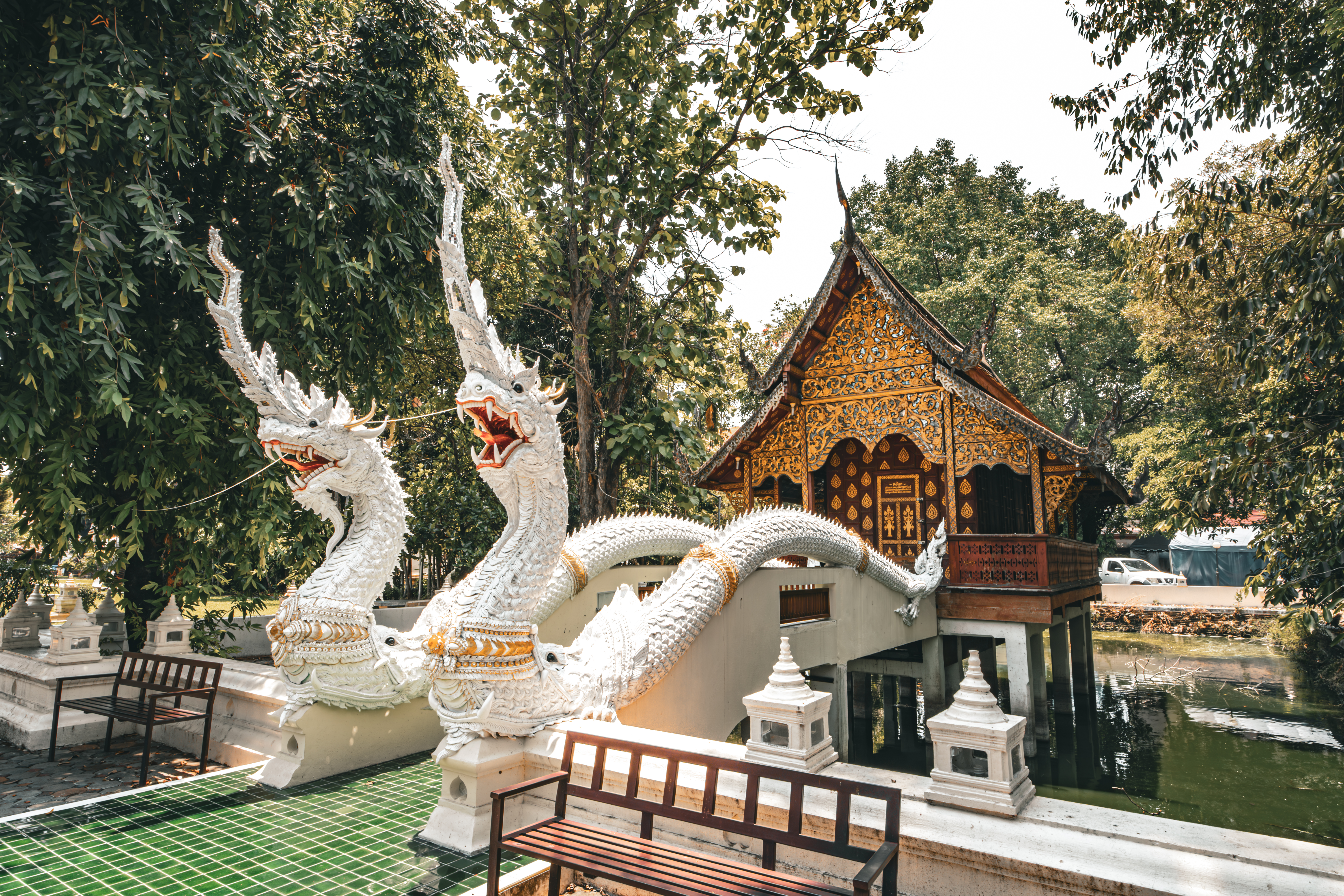 Wat Chiang Man dragon sculptures