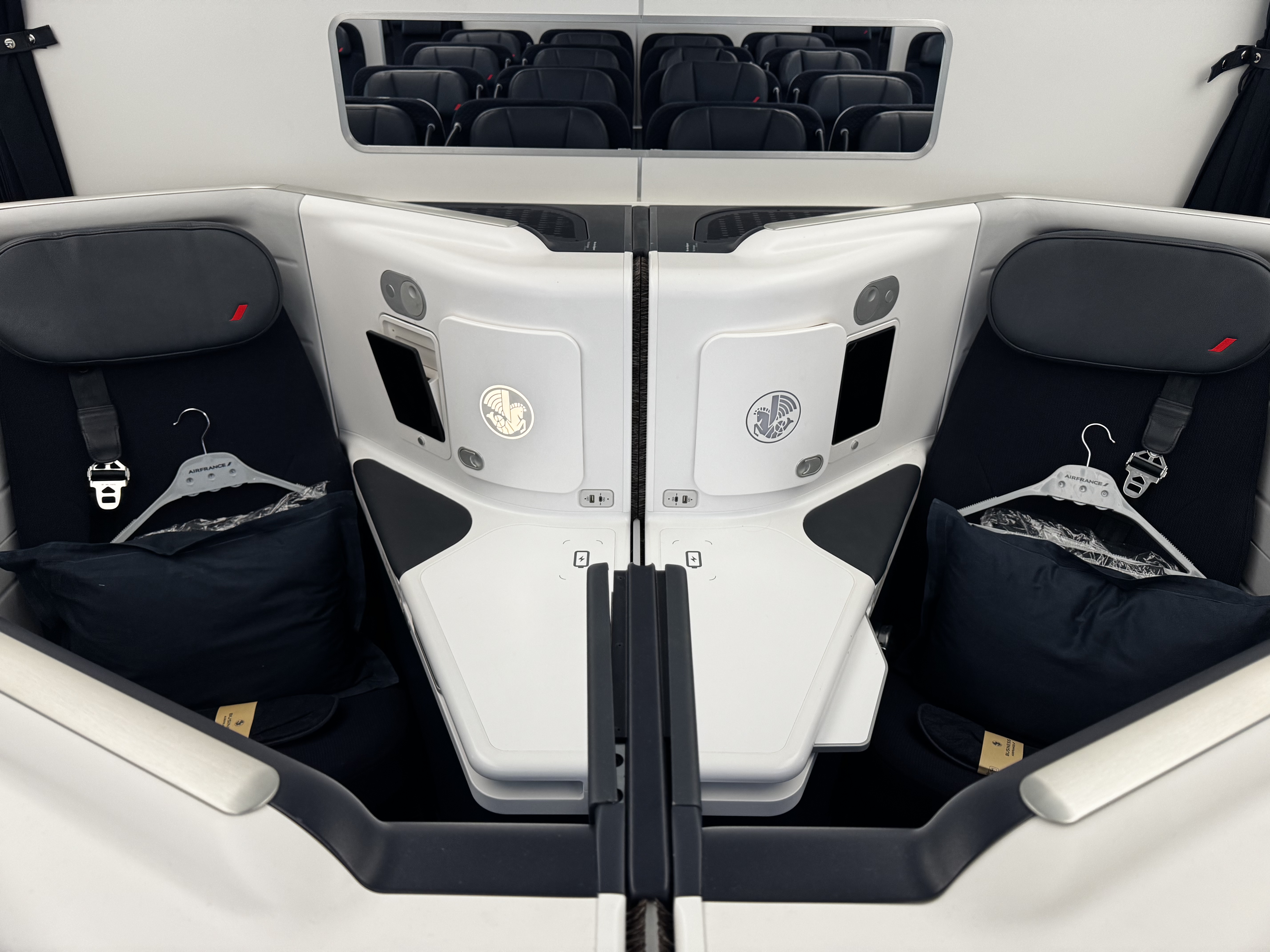 Air France A350 900 business center seats