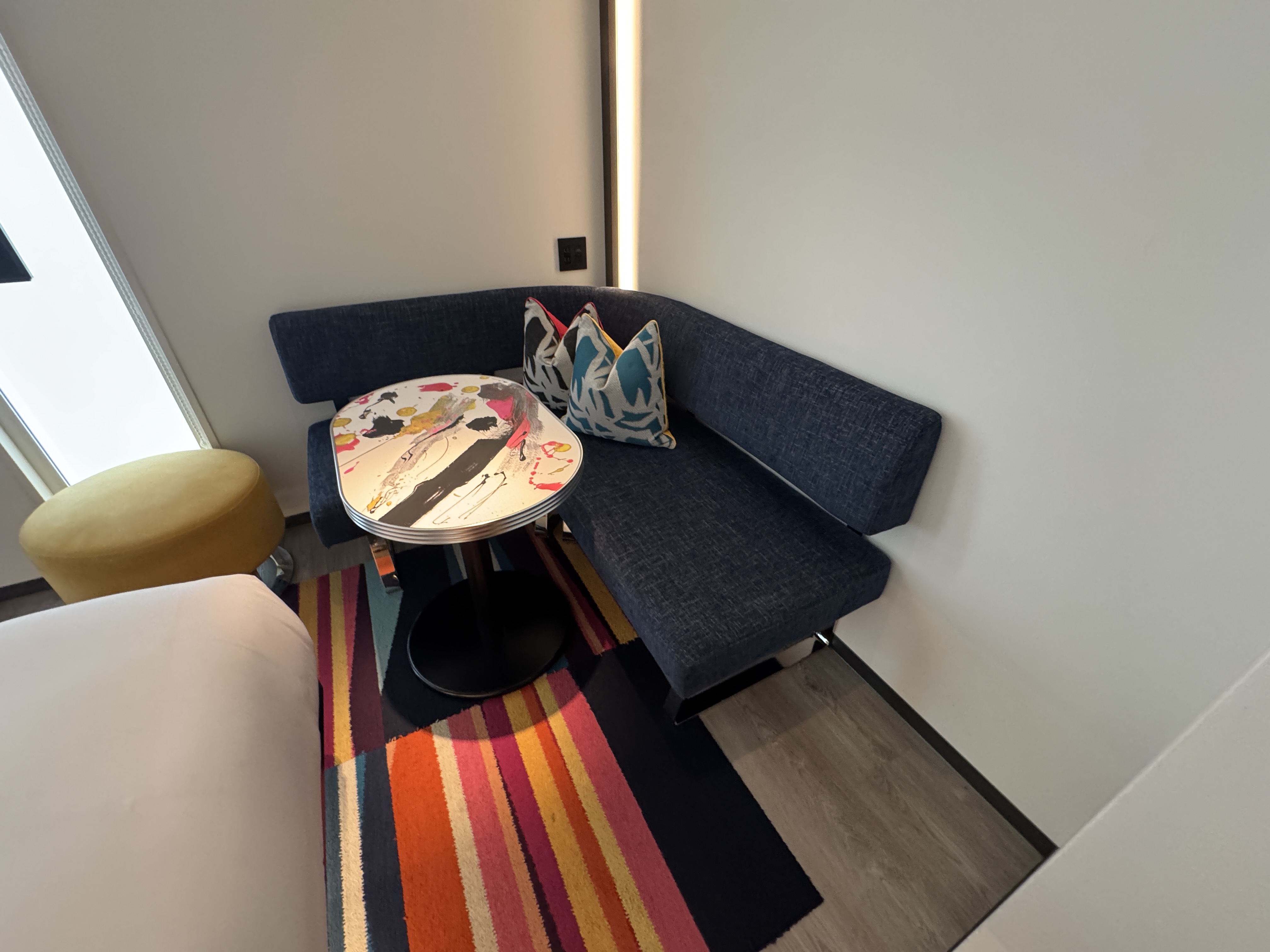 Aloft Tokyo Ginza Corner Bench room Aloft Tokyo Ginza Corner Bench room