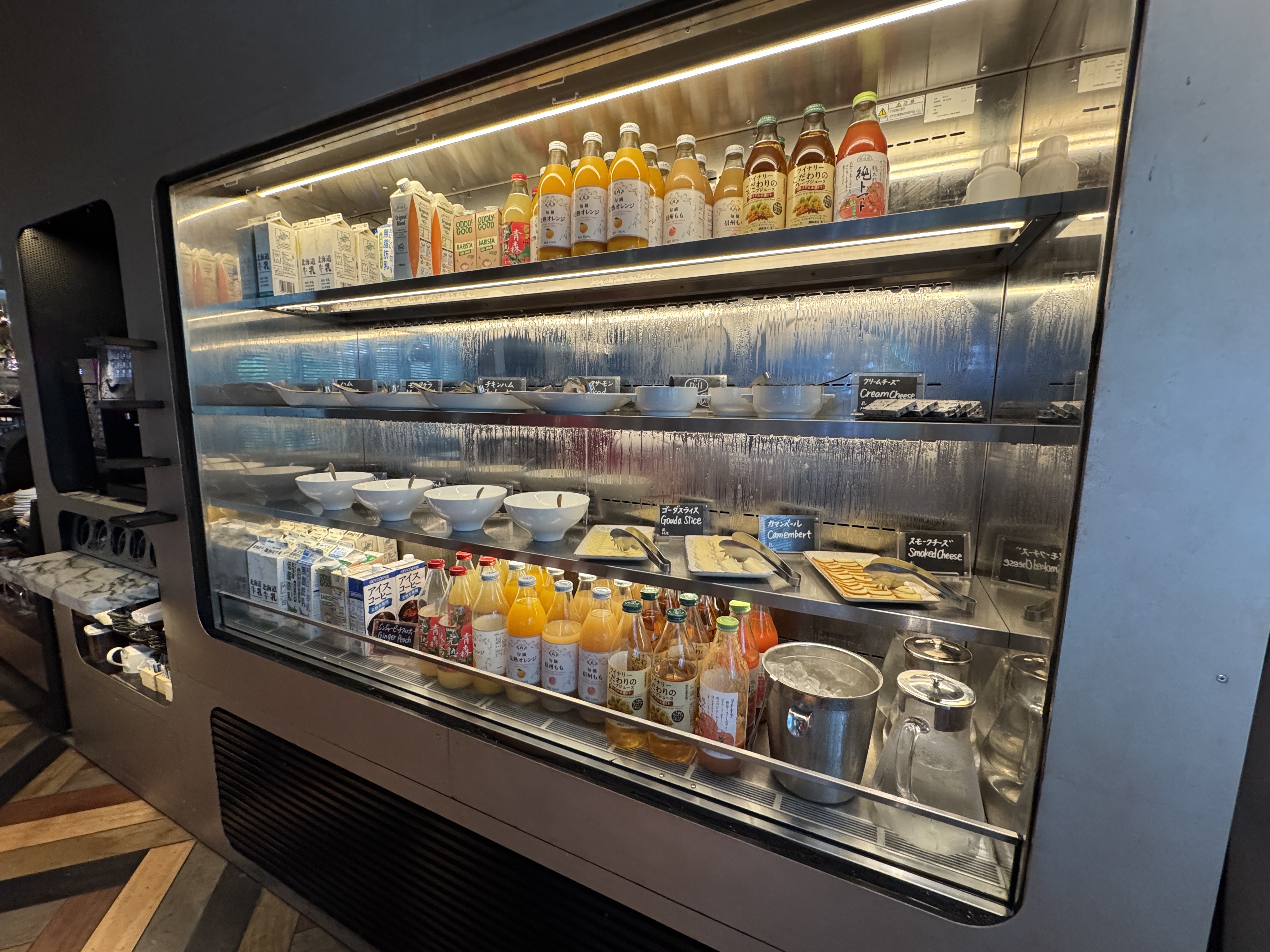 Aloft Tokyo Ginza The Warehouse Fridge juices Aloft Tokyo Ginza The Warehouse Fridge juices