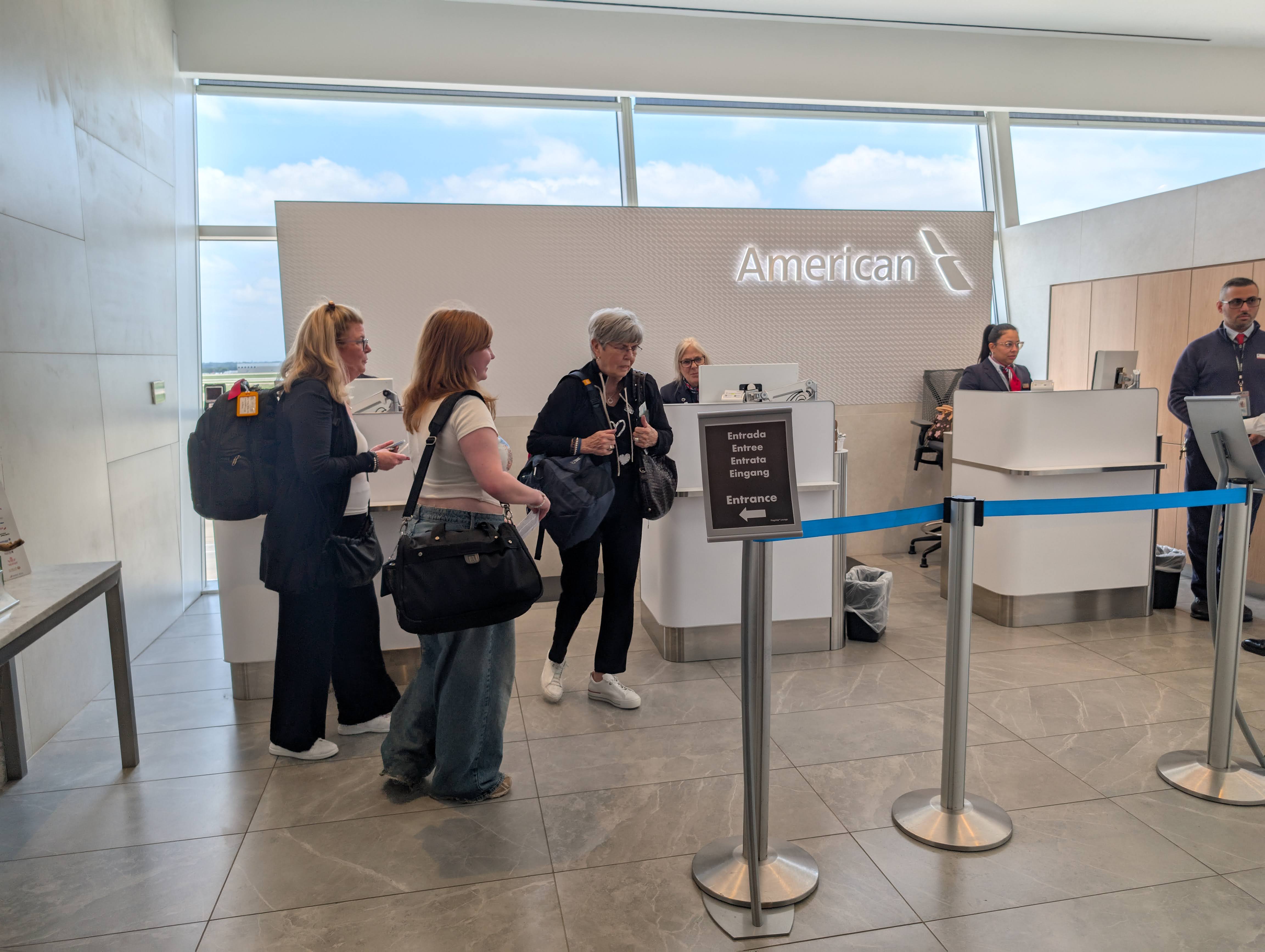 American Airlines Flagship Lounge DFW check in desk American Airlines Flagship Lounge DFW check in desk
