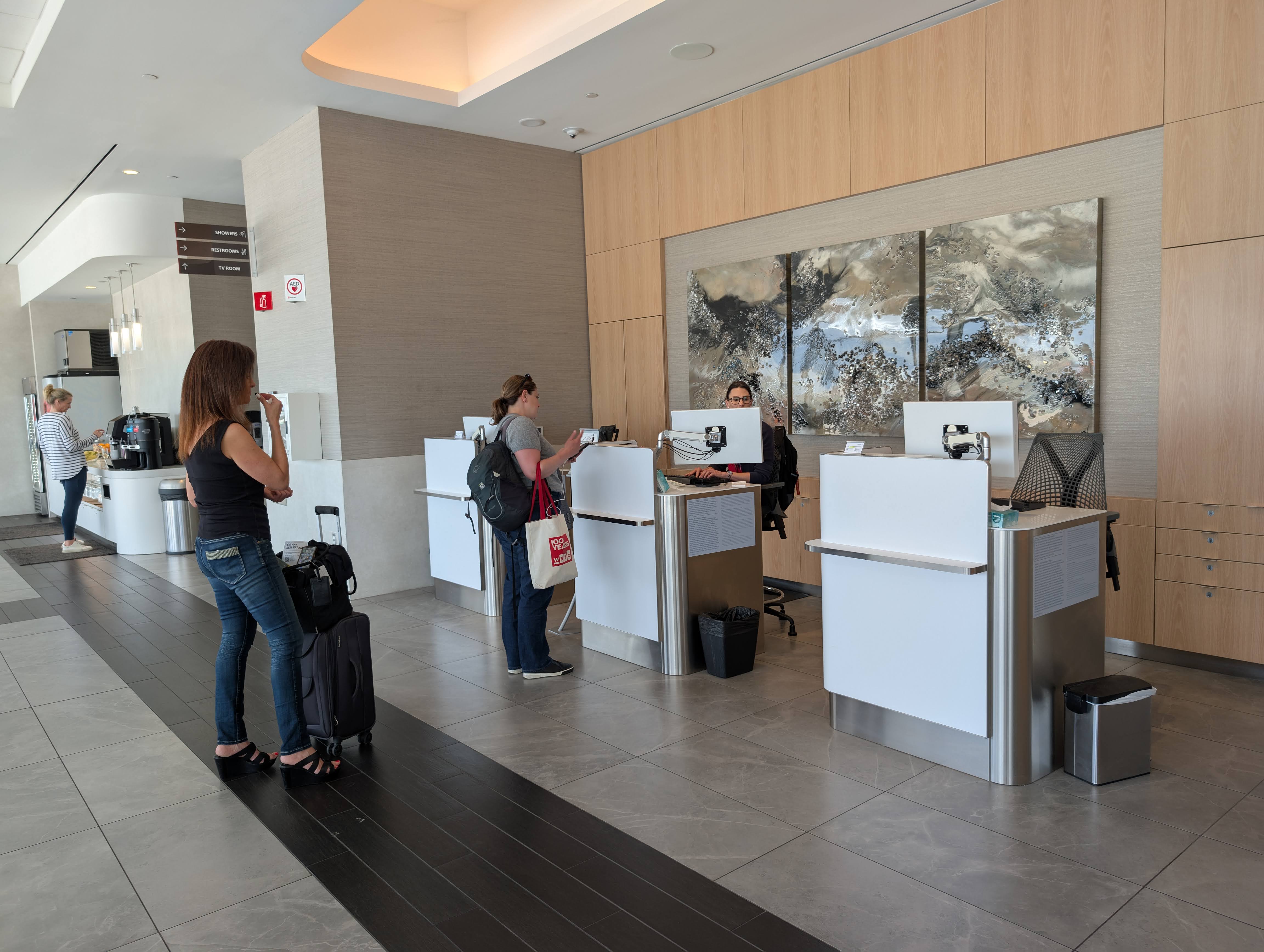 American Airlines Flagship Lounge DFW information desk American Airlines Flagship Lounge DFW information desk