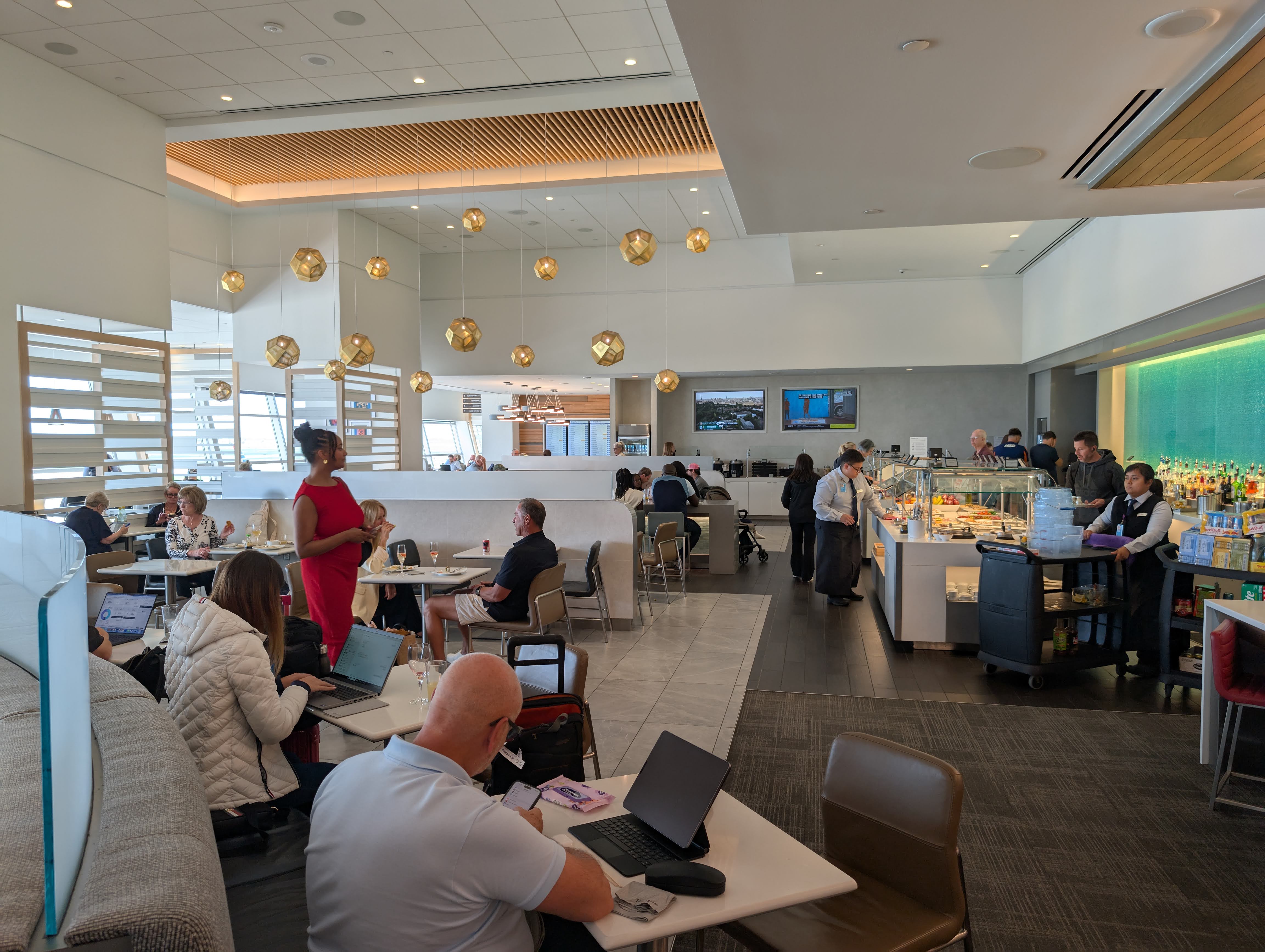 American Airlines Flagship Lounge DFW main buffet area American Airlines Flagship Lounge DFW main buffet area