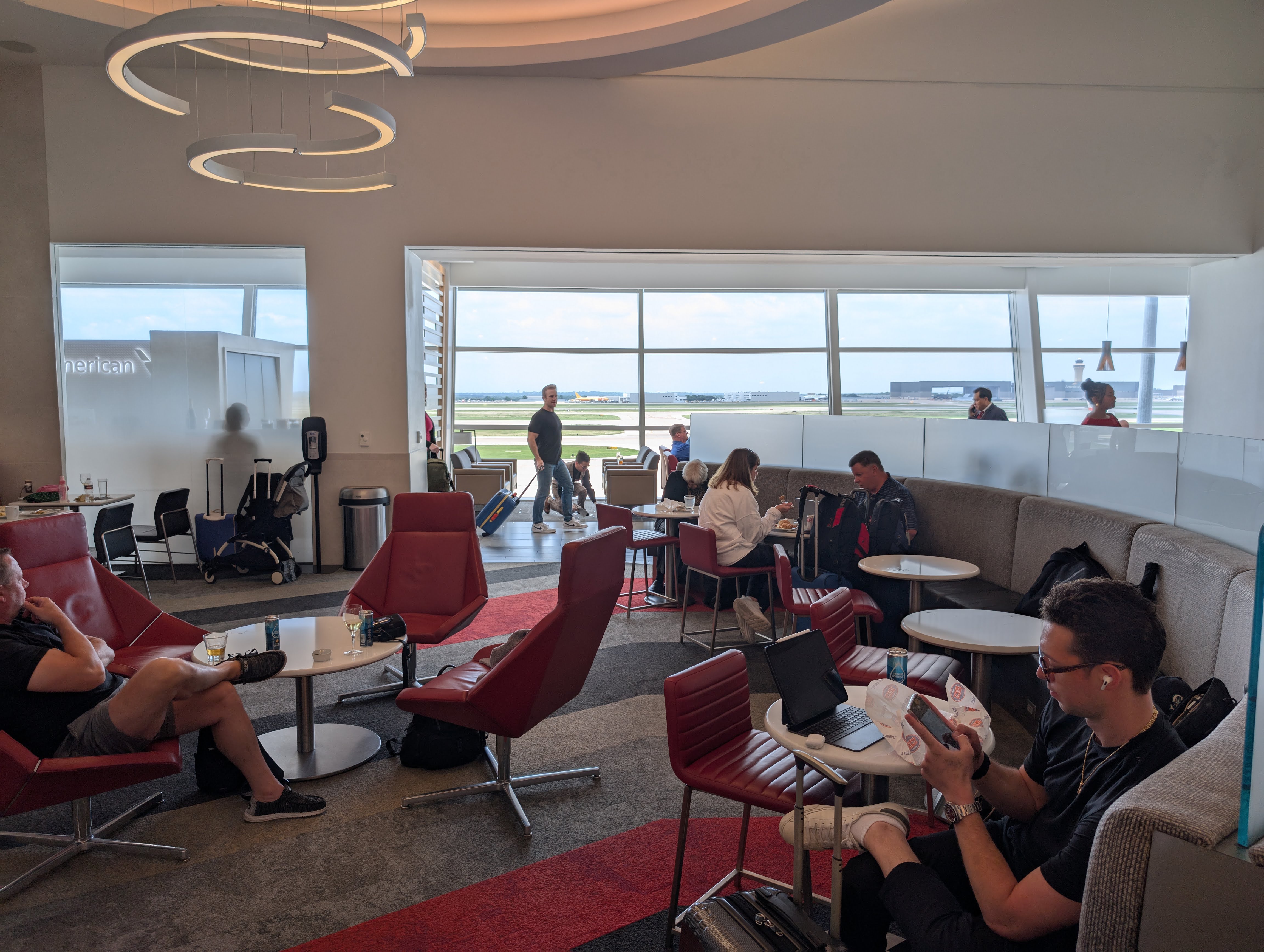American Airlines Flagship Lounge DFW main buffet seating American Airlines Flagship Lounge DFW main buffet seating
