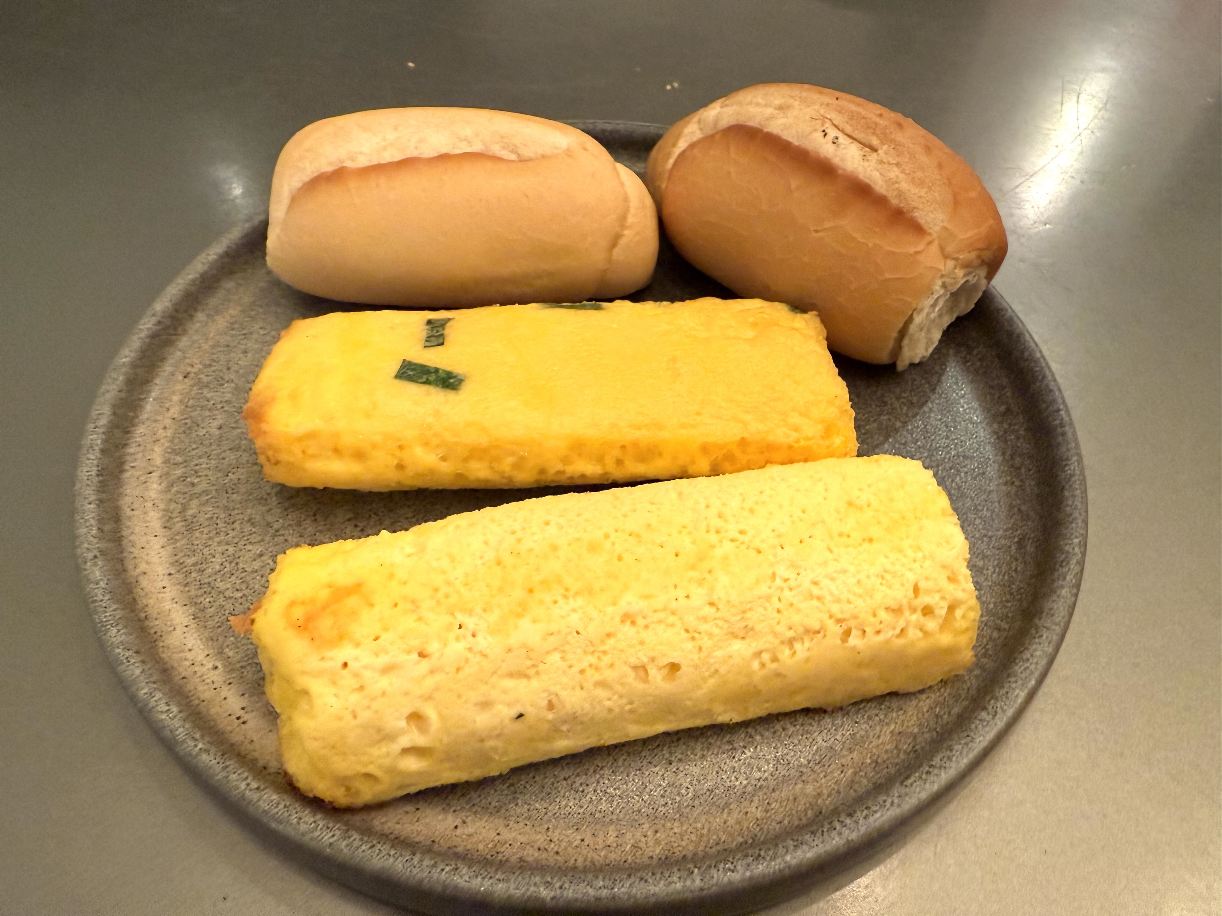 Amex Centurion Lounge Sao Paulo FnB breakfast