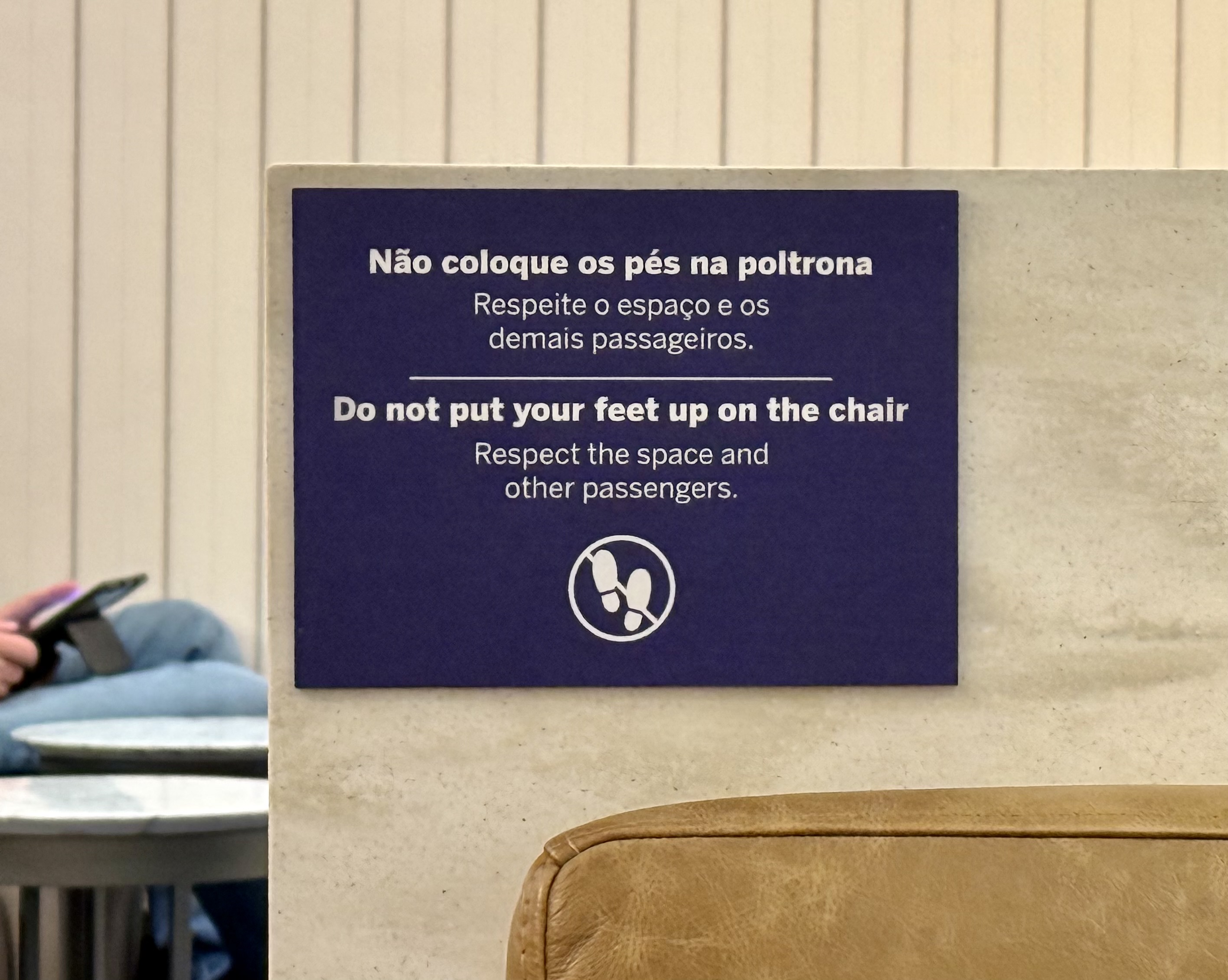 Amex Centurion Lounge Sao Paulo feet sign