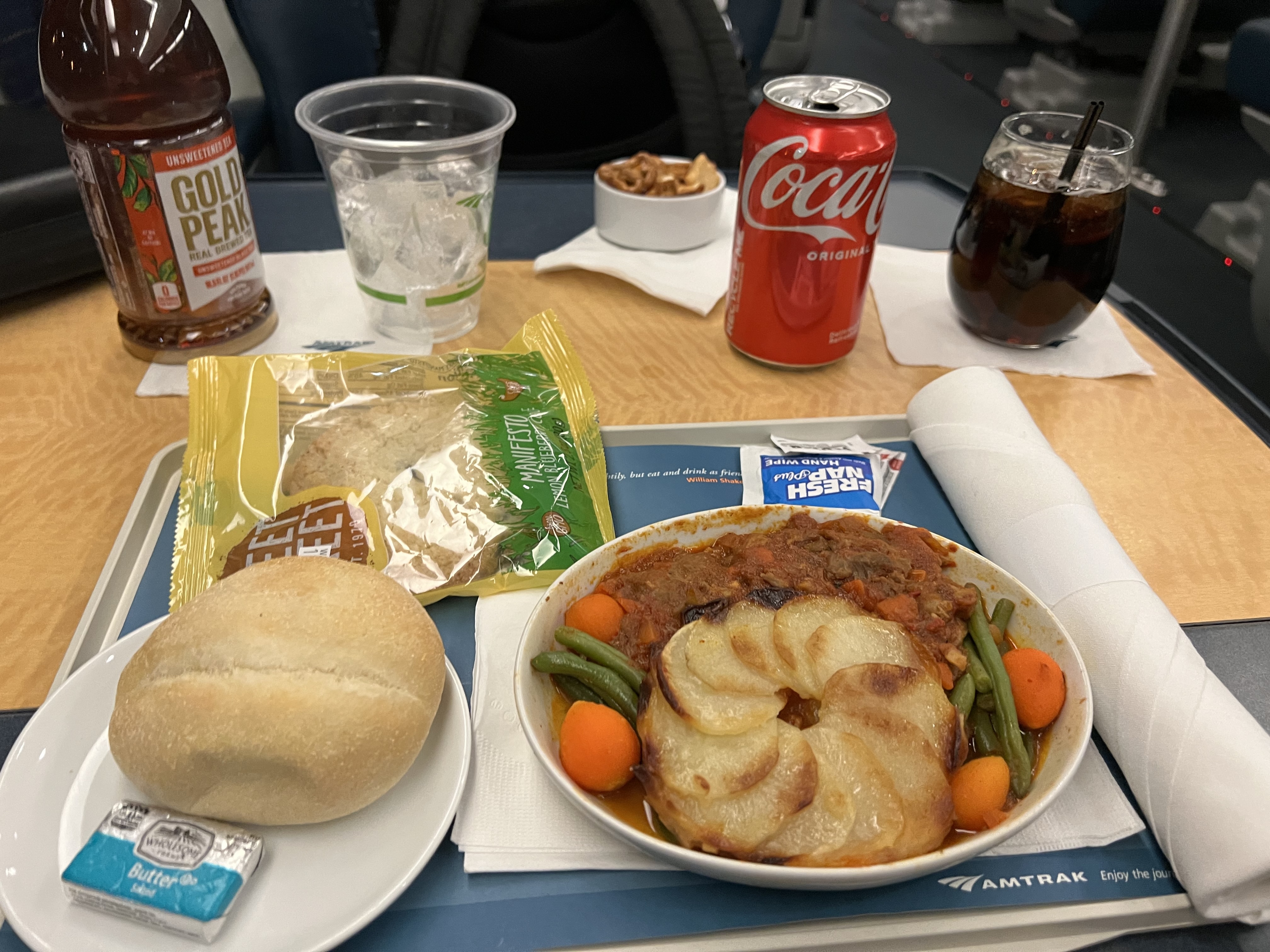 Amtrak First Class Sheperds Pie Meal Amtrak First Class Sheperds Pie Meal