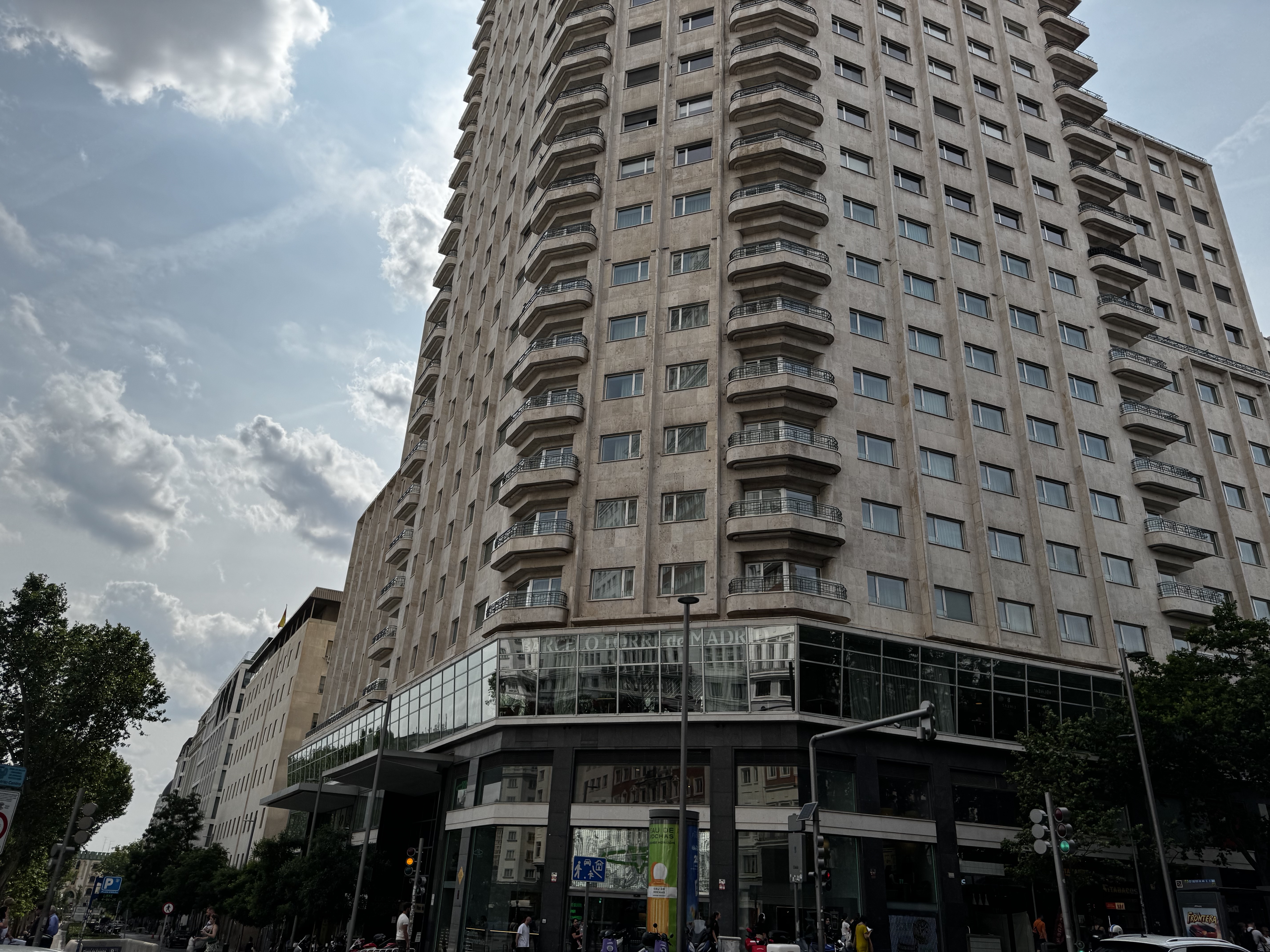 Barcelo Torre de Madrid tower view