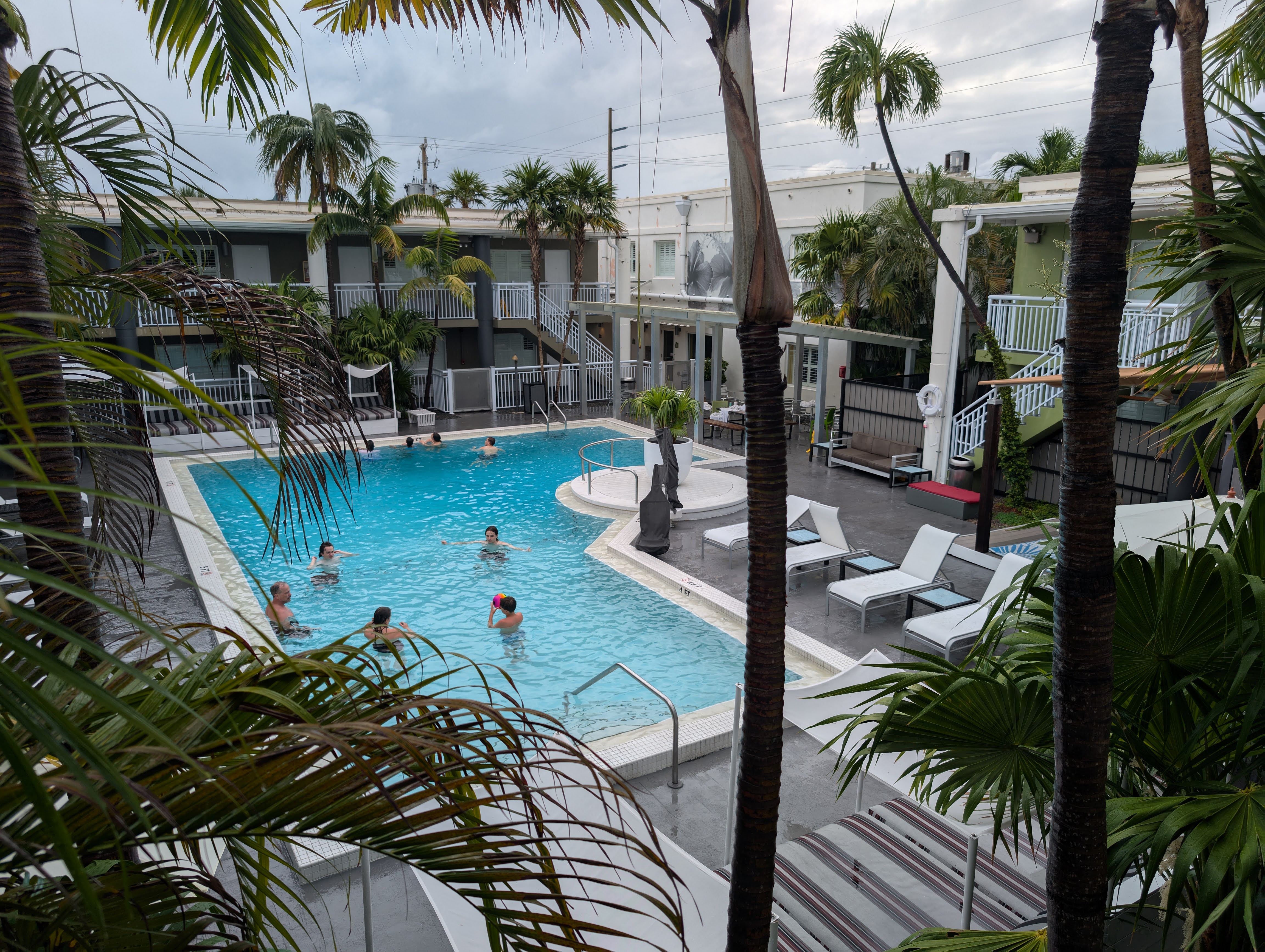 Best Western Hibiscus Motel Key West upgraded room pool view Best Western Hibiscus Motel Key West upgraded room pool view