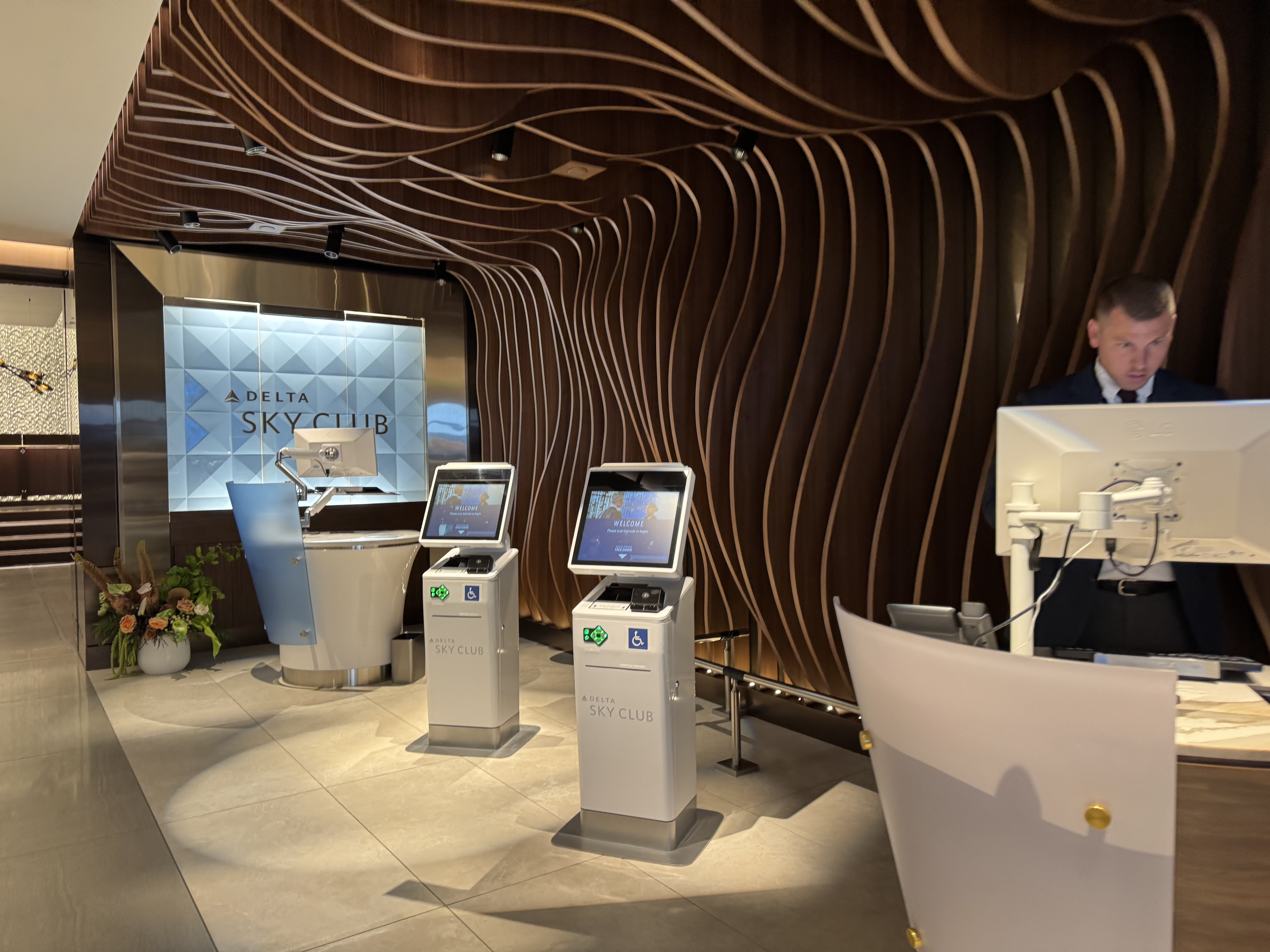 Delta Sky Club One Lounge SEA