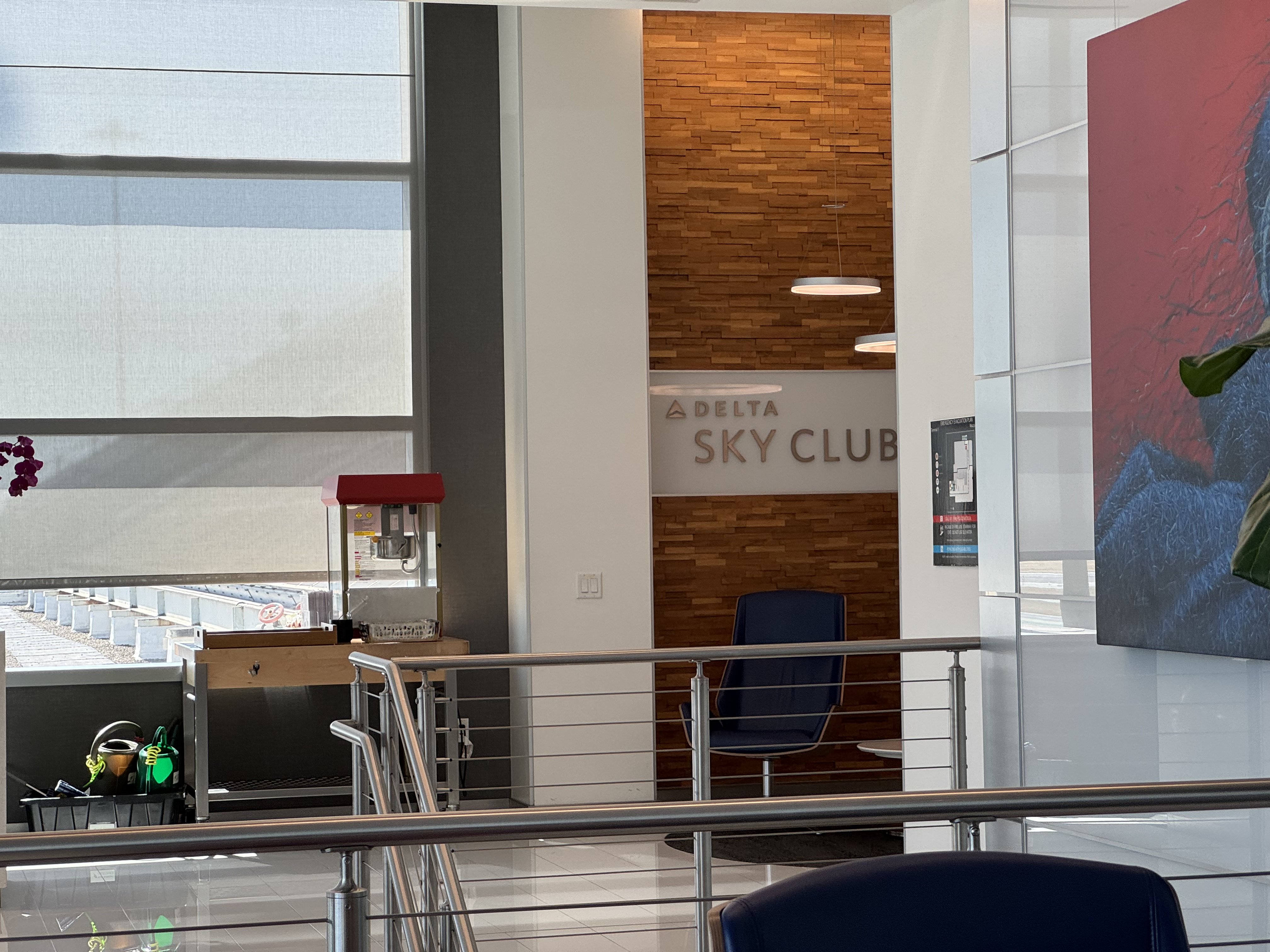 Delta Sky Club SFO Sign Delta Sky Club SFO Sign