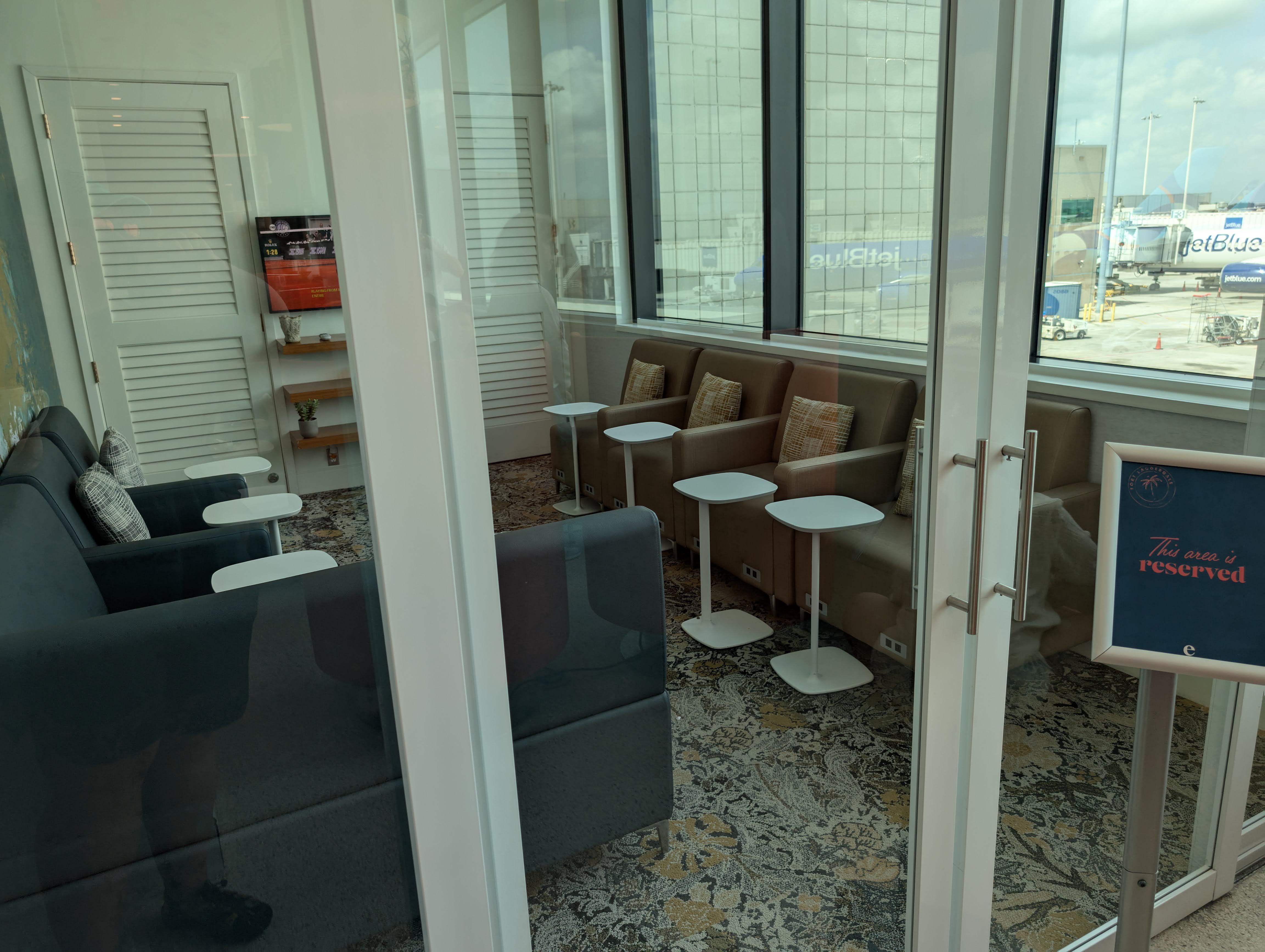 Escape Lounge FLL reserved room Escape Lounge FLL reserved room