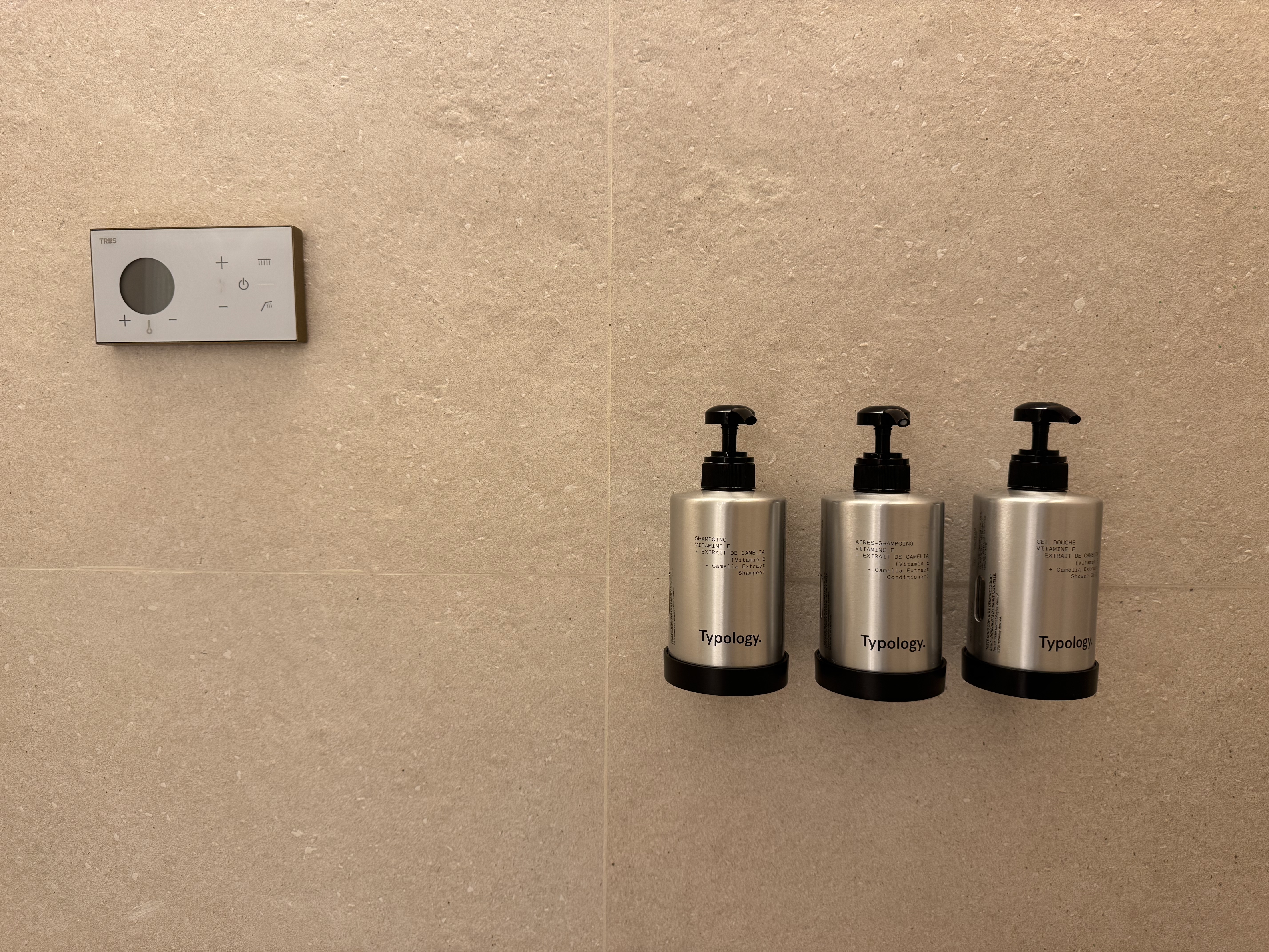Grand Hotel Centenari Valencia Marriott Autograph Collection bathroom pump bottles