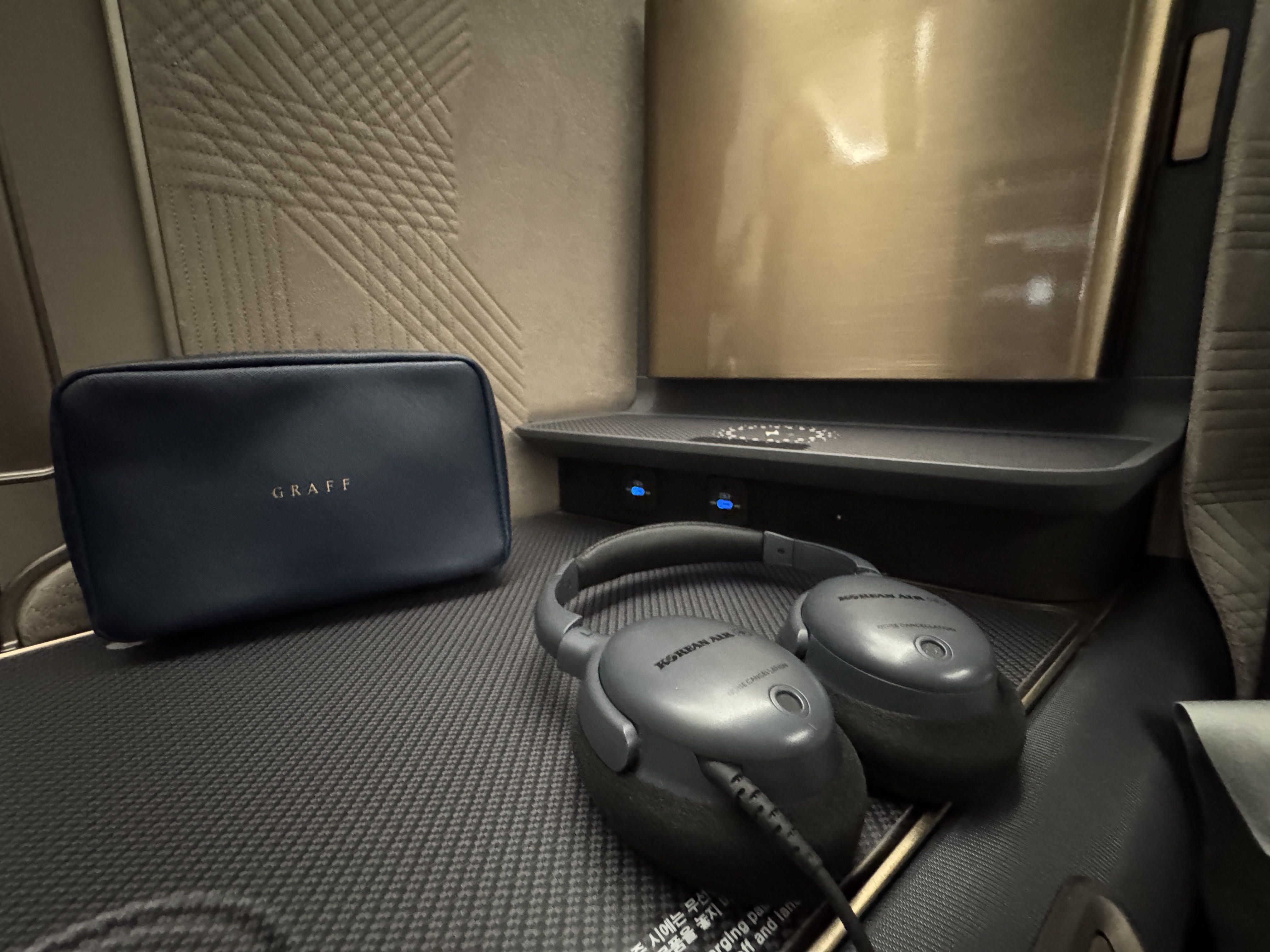 Korean Prestige 2.0 Suites headphones