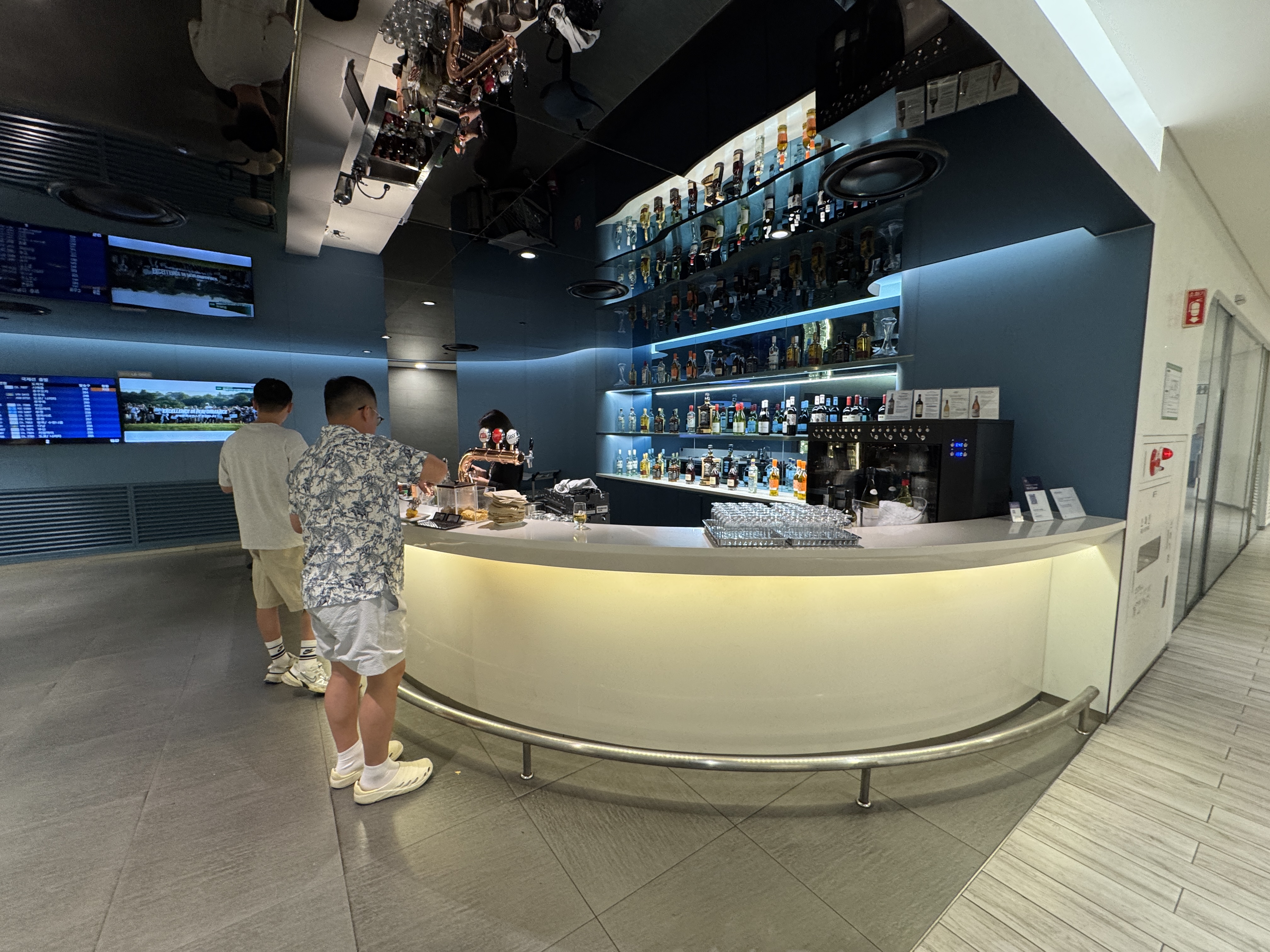 Korean Prestige Lounge bar