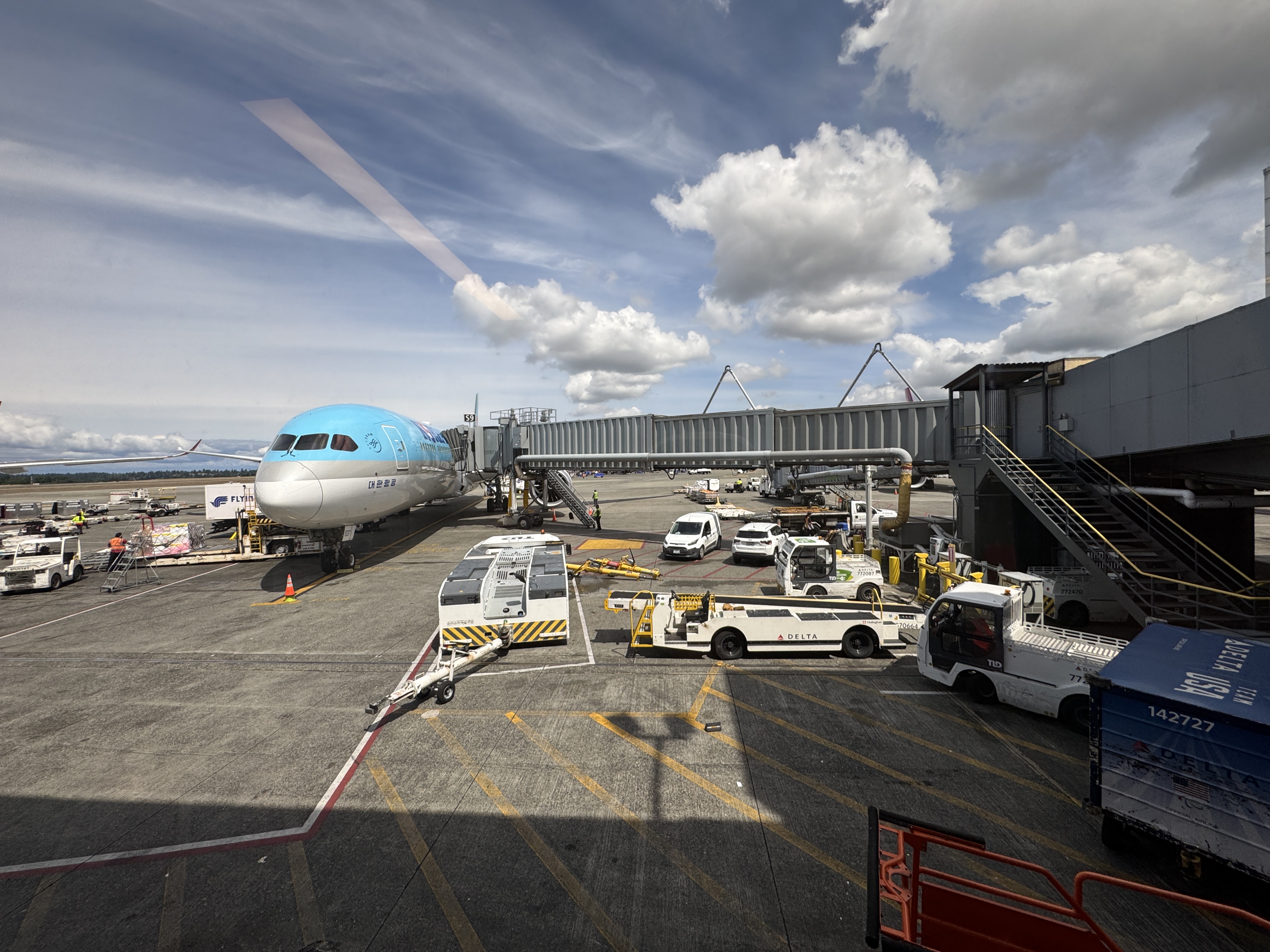 Seattle Korean Air Gate