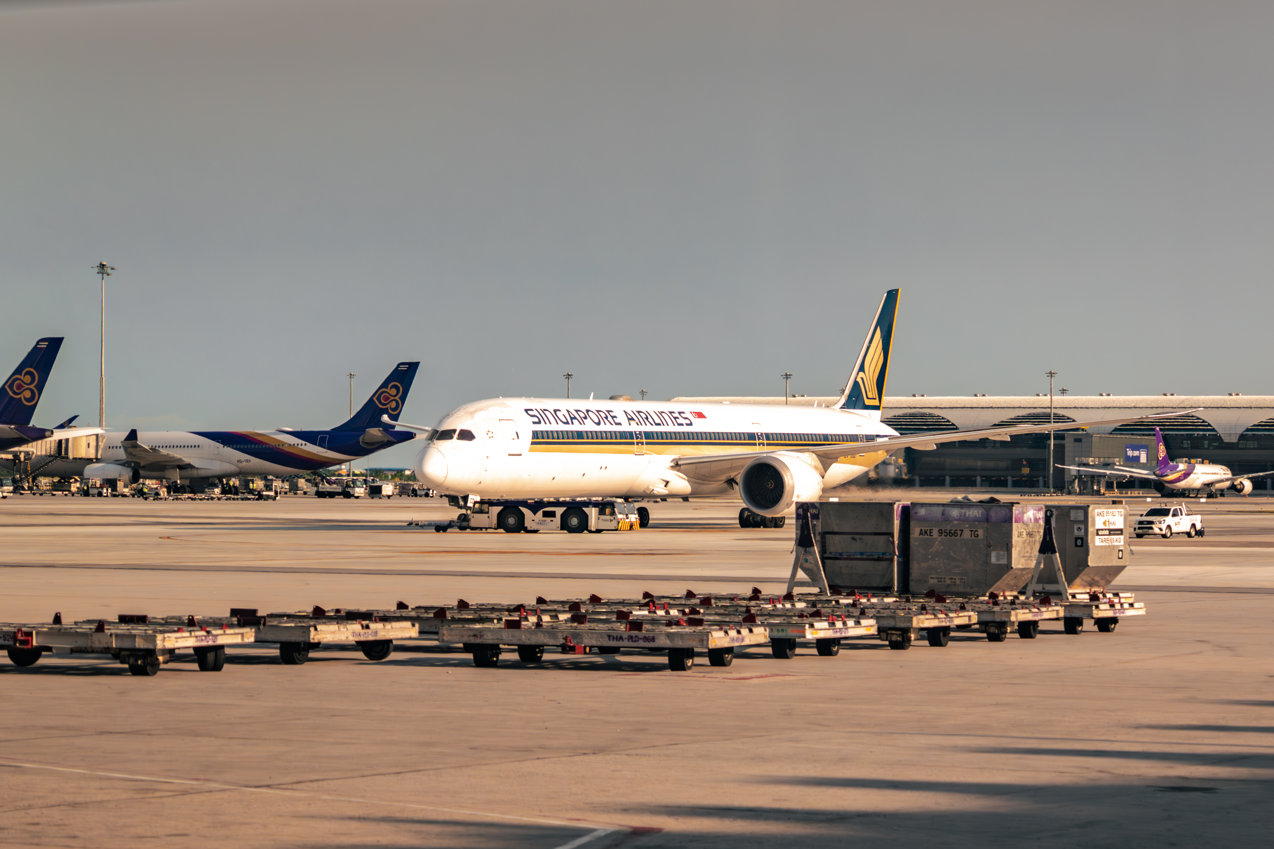 Singapore Airlines plane BKK