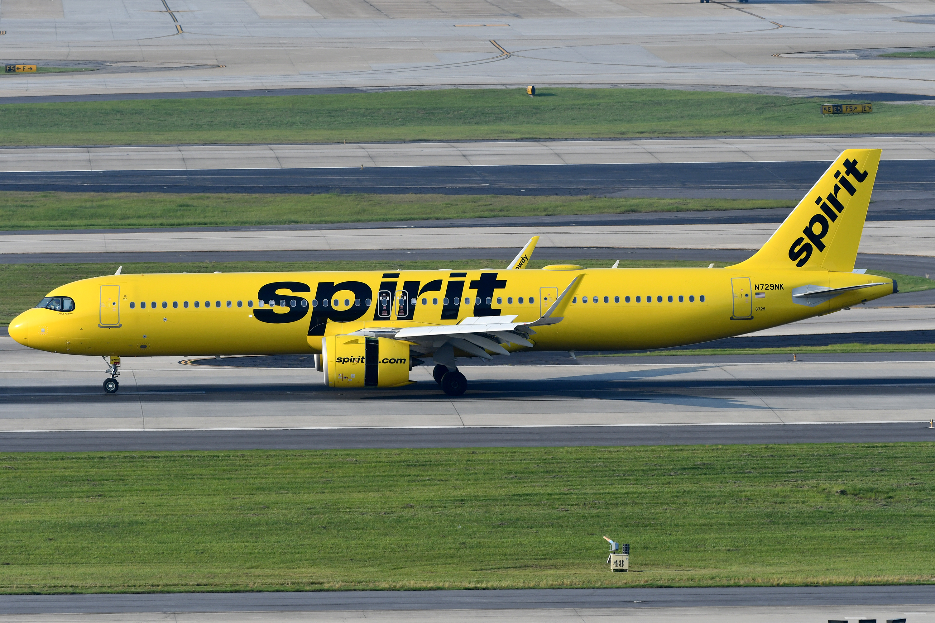 Spirit A321neo taxiing ATL Spirit A321neo taxiing ATL