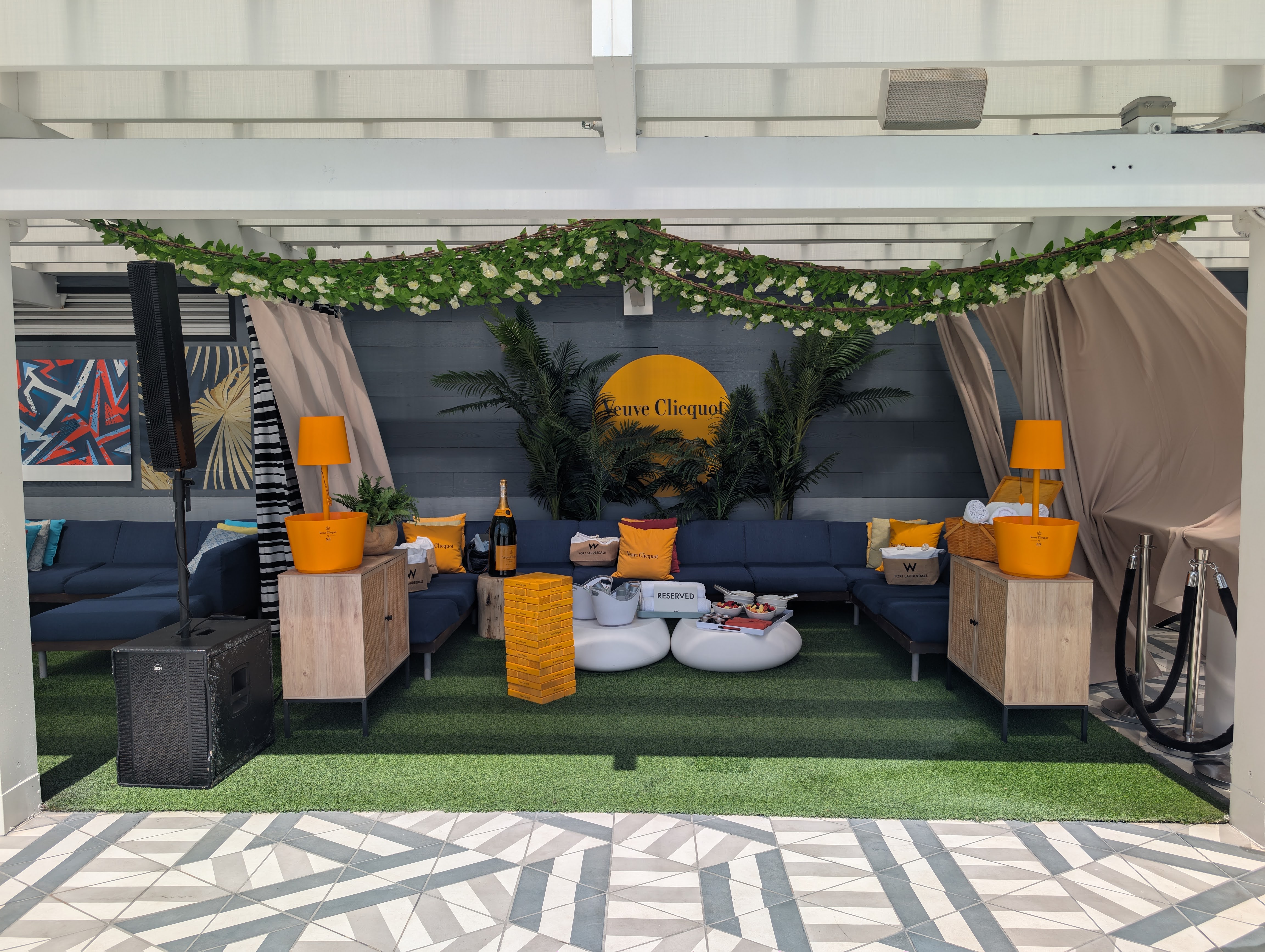 W Fort Lauderdale amenities WET East Veuve Cliquot cabana