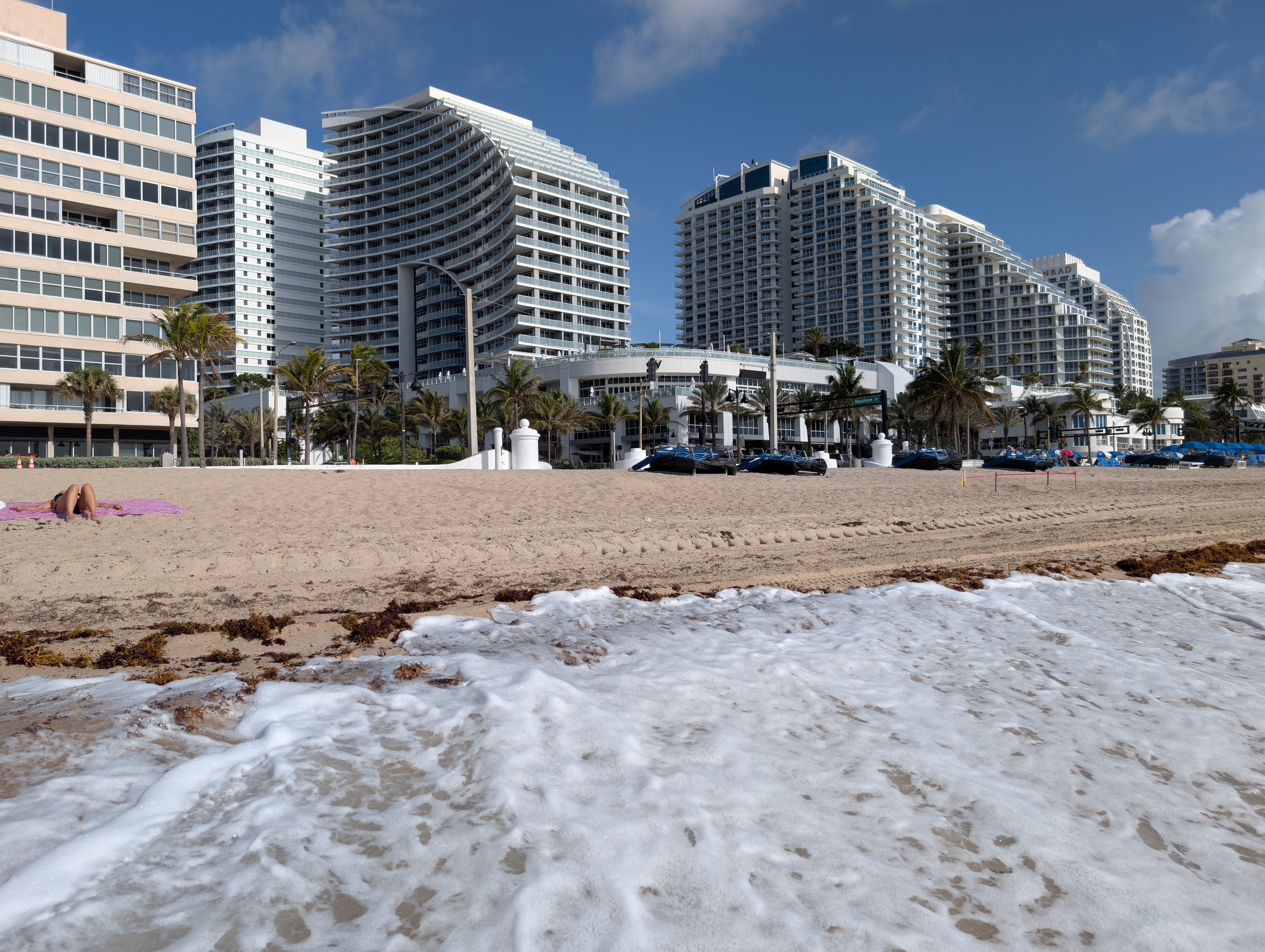 W Fort Lauderdale amenities beach hotel view
