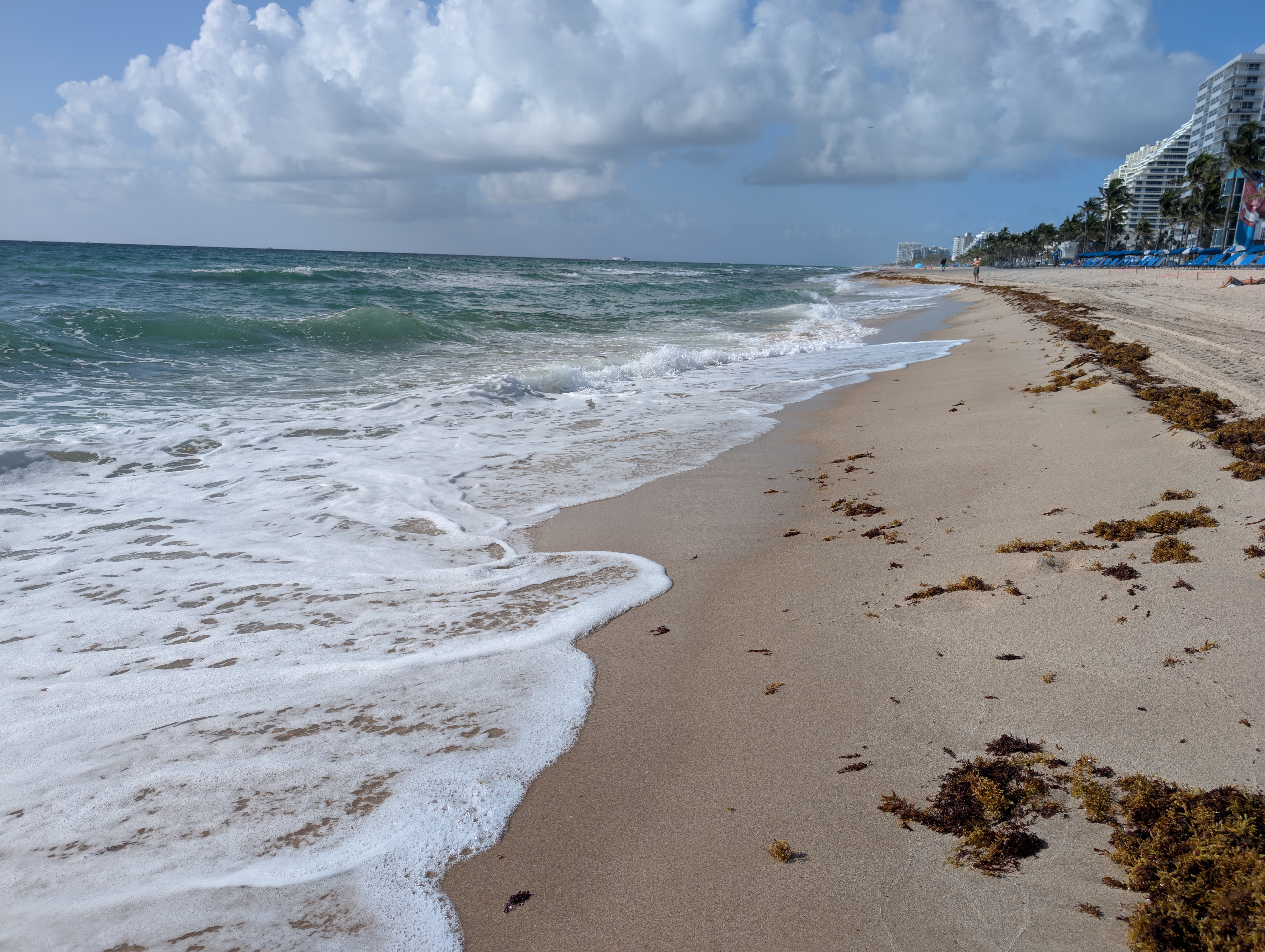 W Fort Lauderdale amenities beach walk