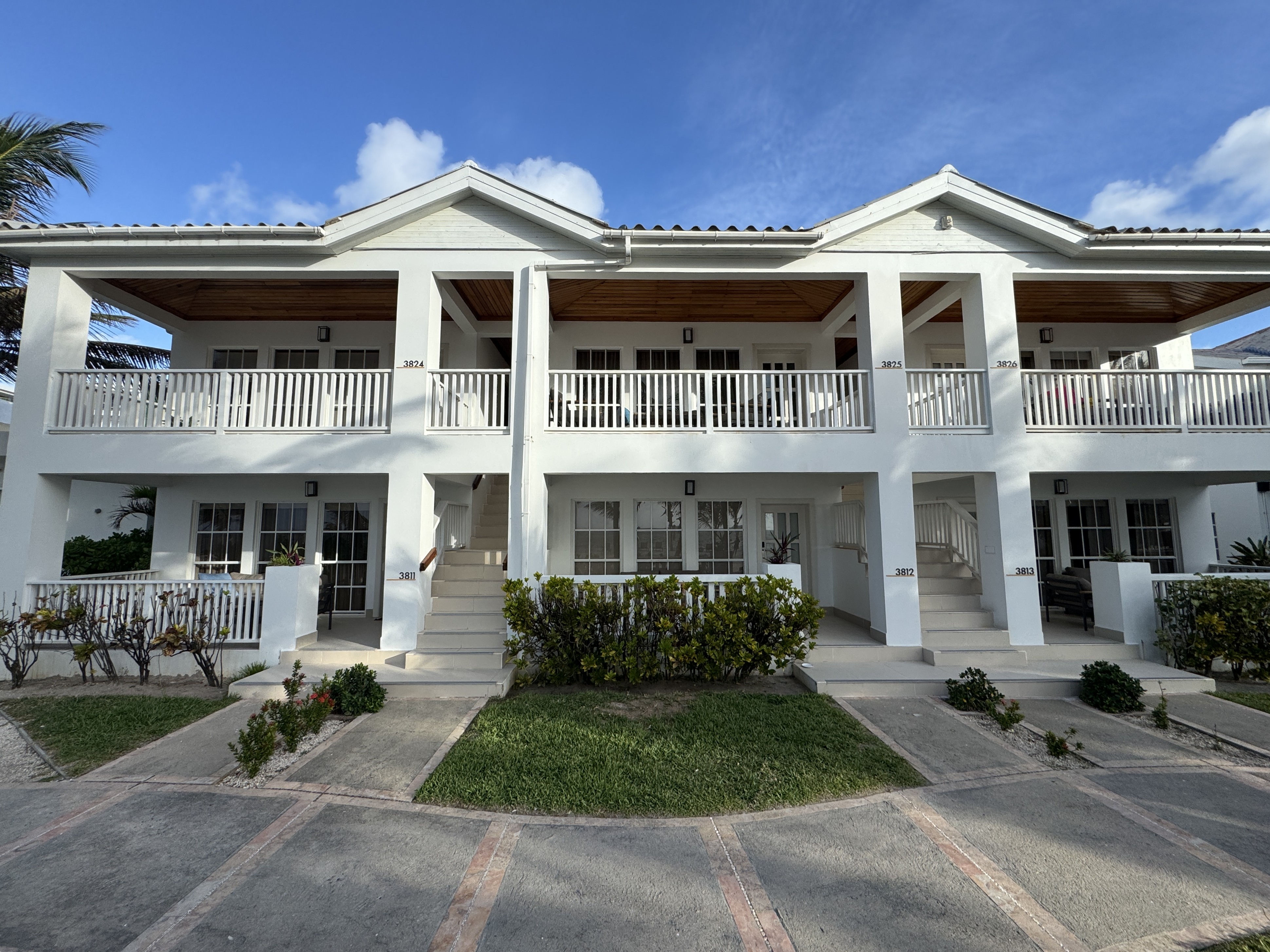 Alaia Belize Reef House Front Exterior Alaia Belize Reef House Front Exterior