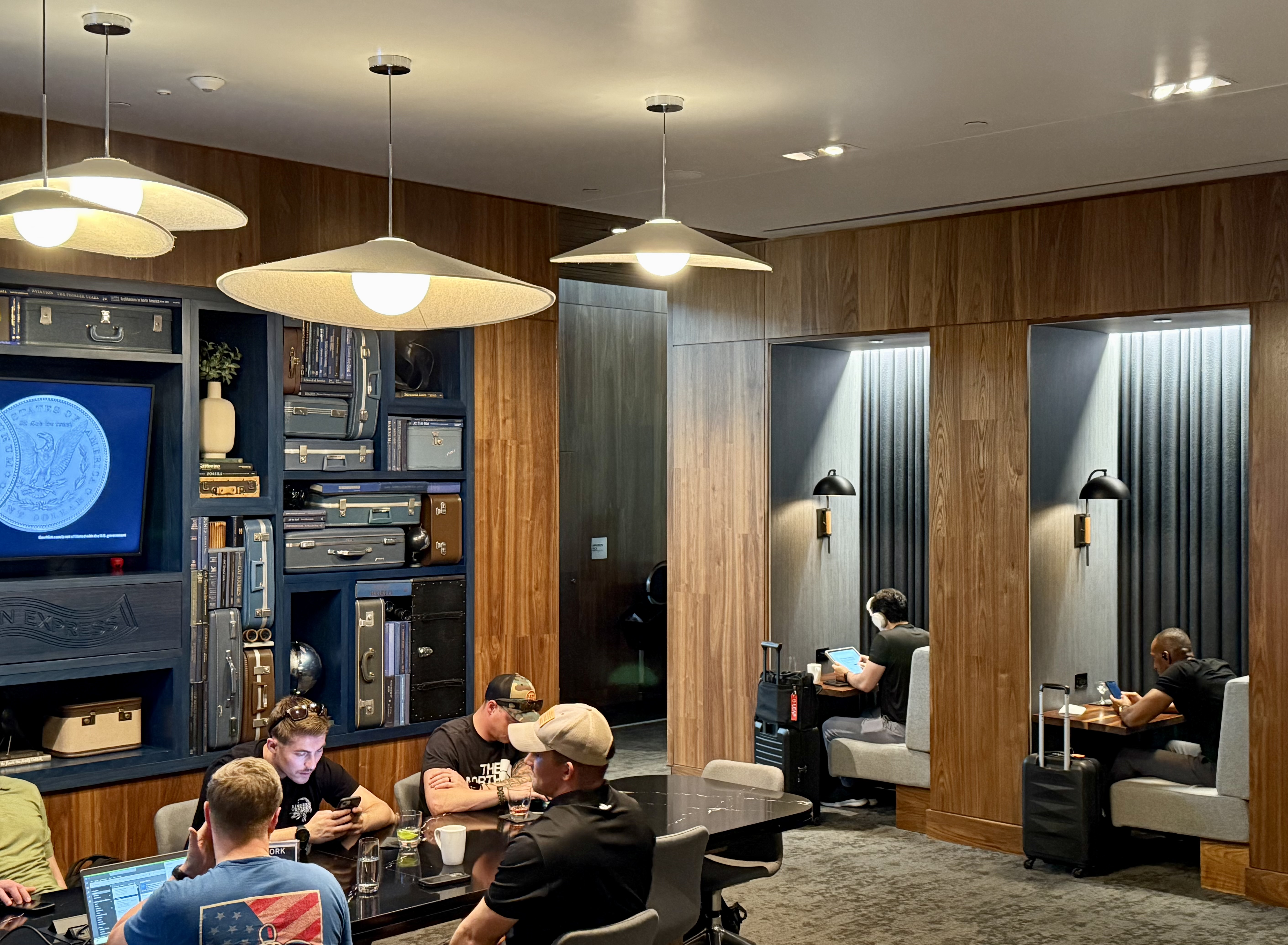 Atlanta ATL American Express Centurion Lounge functional space