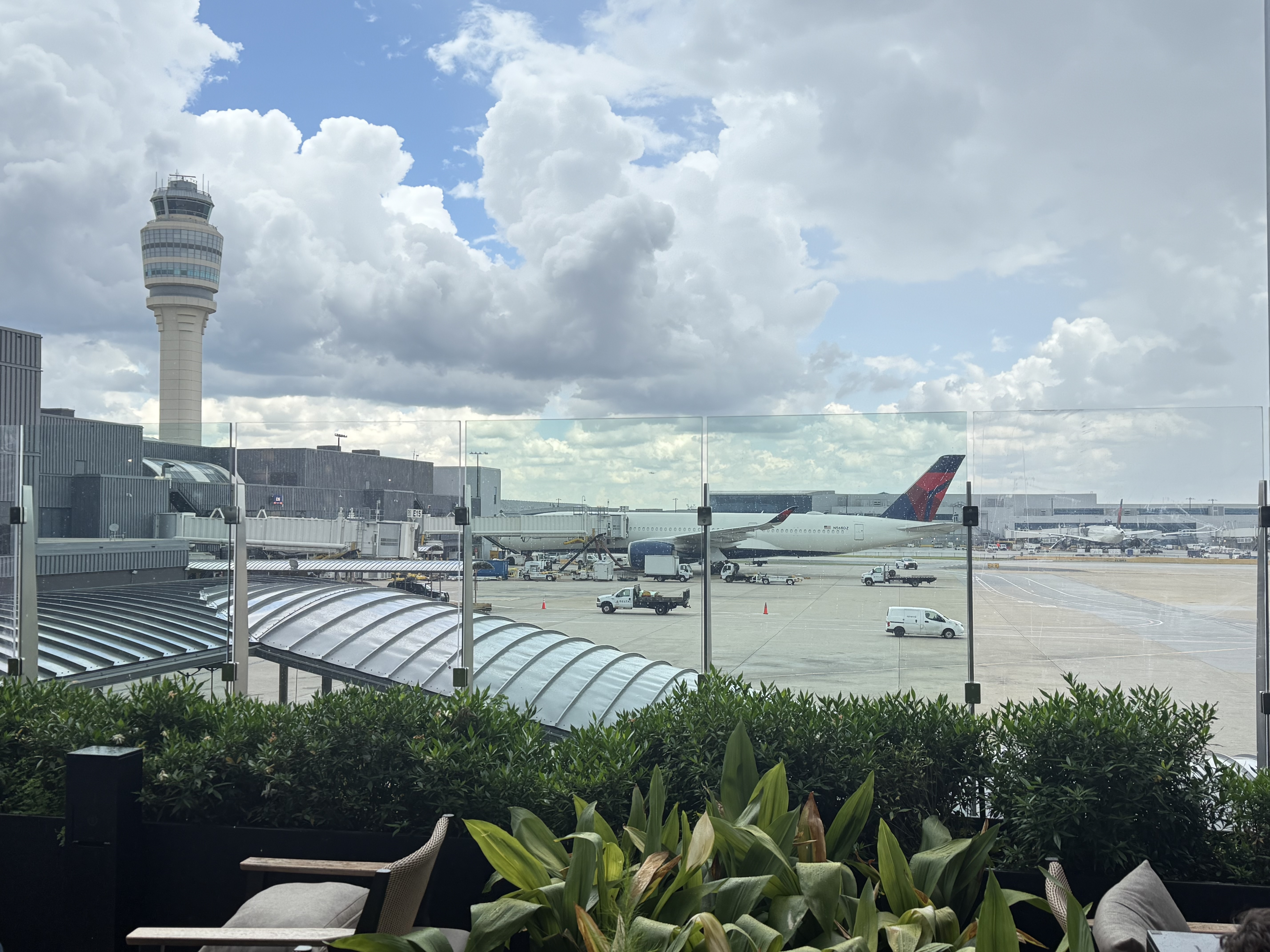 Atlanta ATL American Express Centurion Lounge terrace