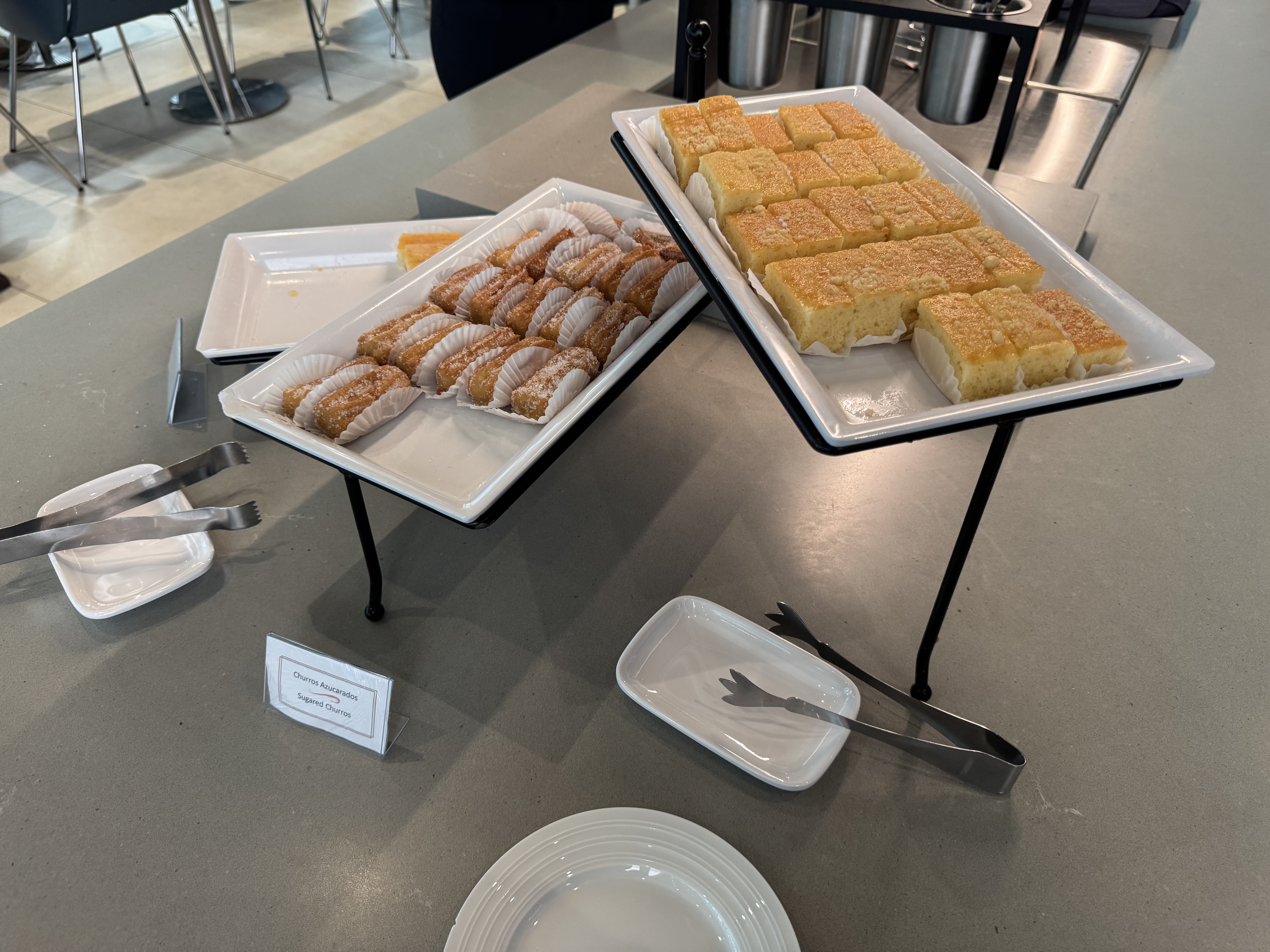 Copa Club PTY Terminal 2 buffet desserts