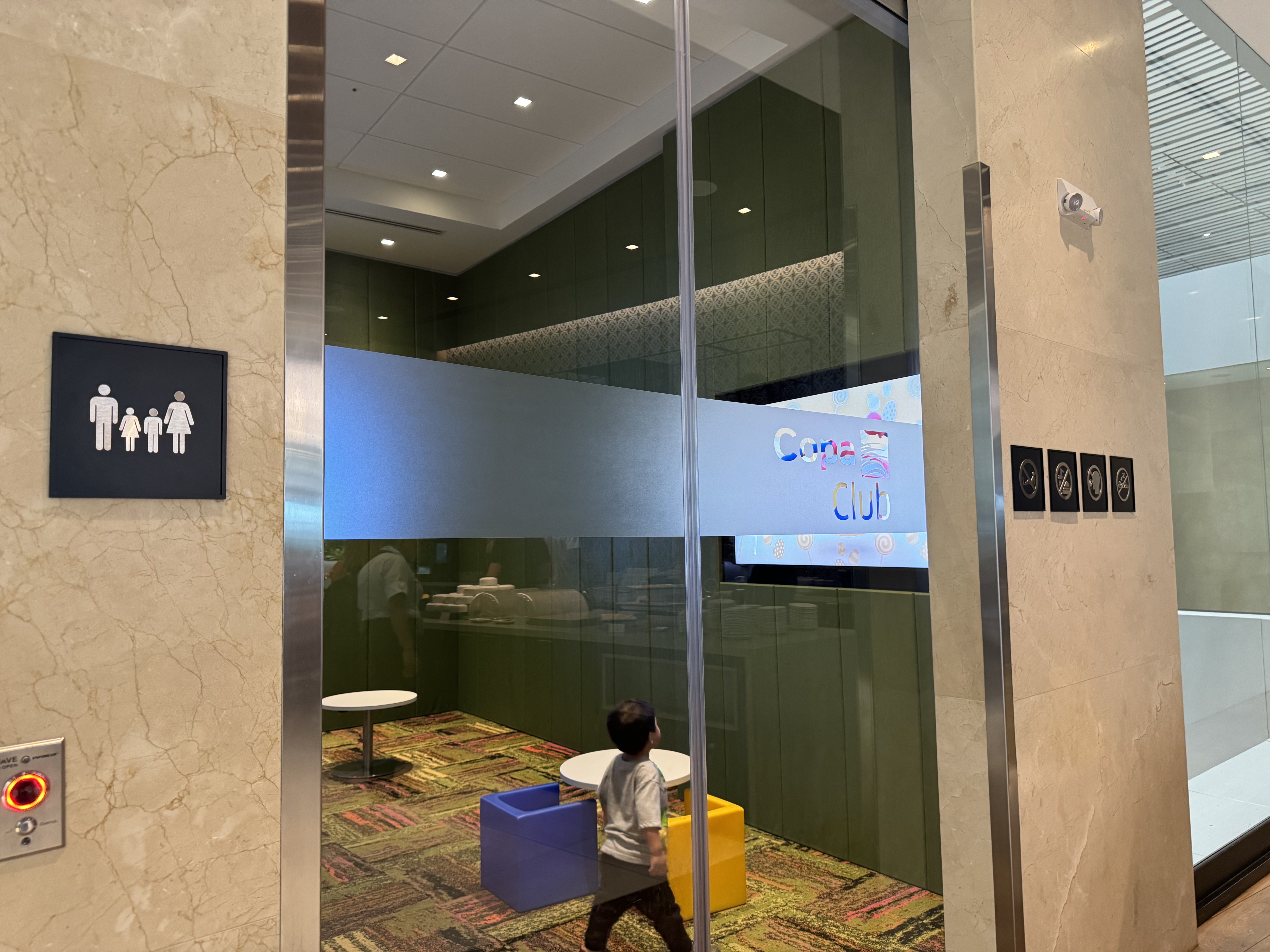 Copa Club PTY Terminal 2 kids room
