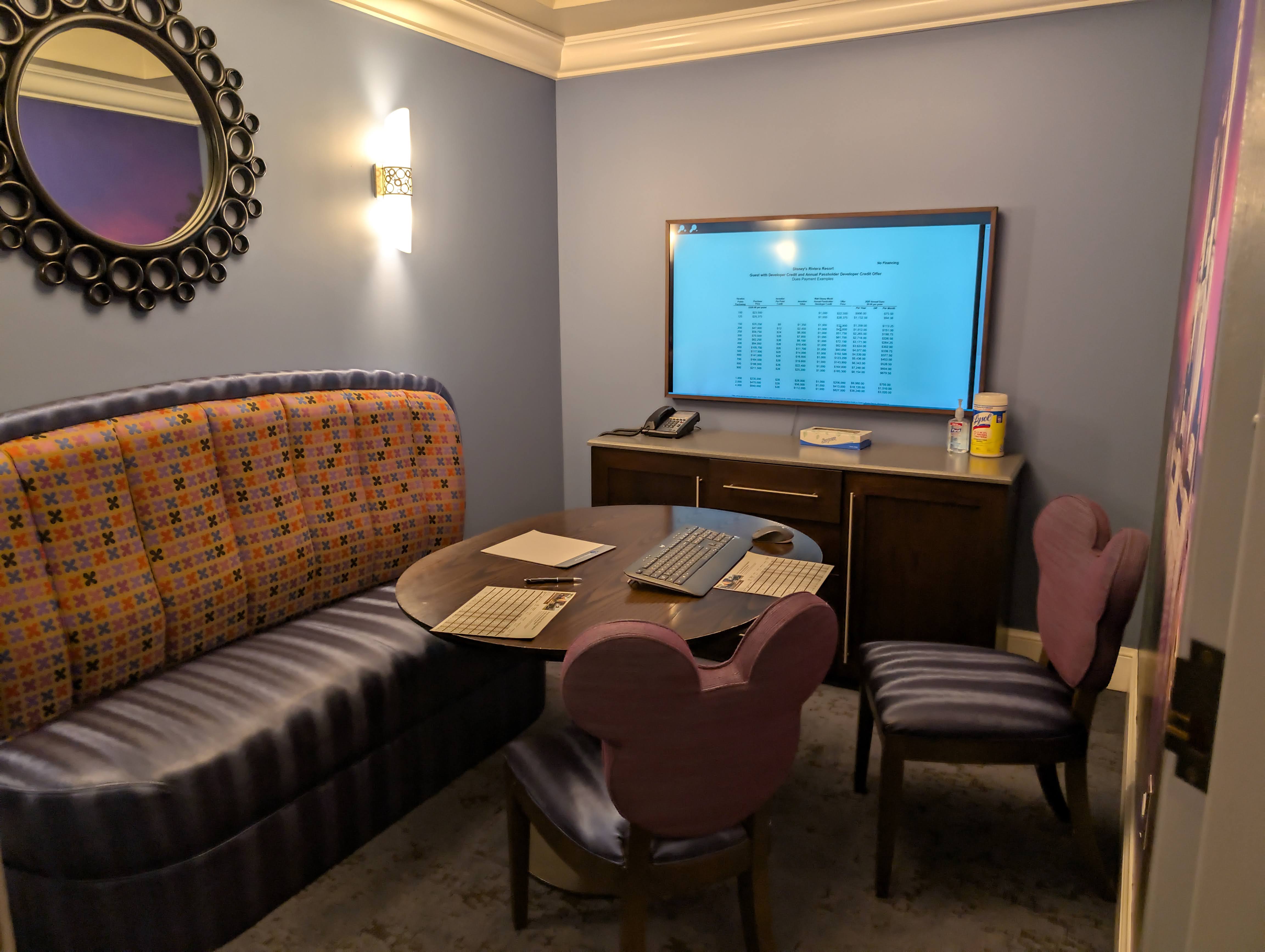 Disney’s Saratoga Springs Resort & Spa DVC meeting room Disney's Saratoga Springs Resort & Spa DVC meeting room