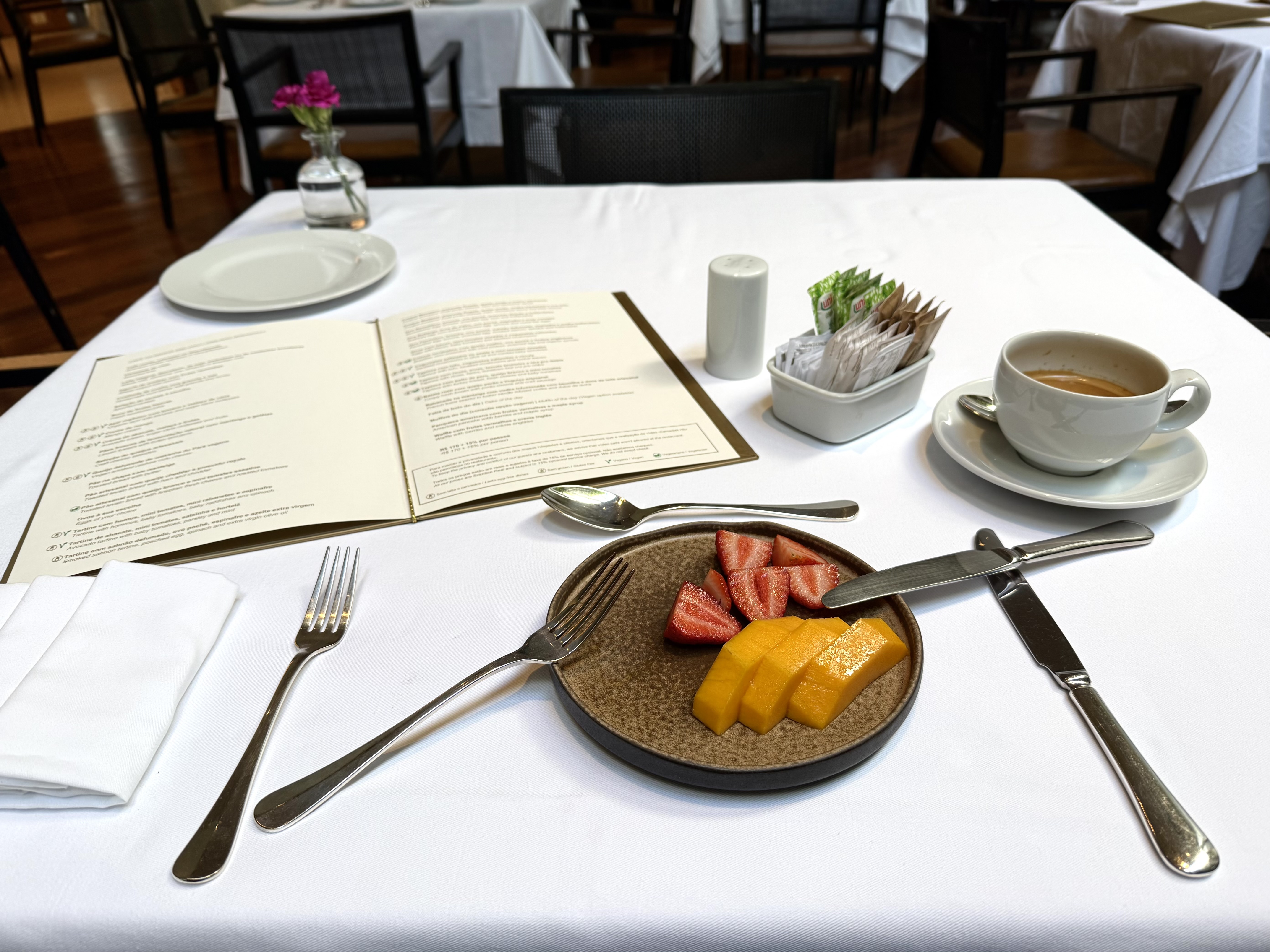Emiliano Hotel Sao Paulo breakfast Emiliano Hotel Sao Paulo breakfast