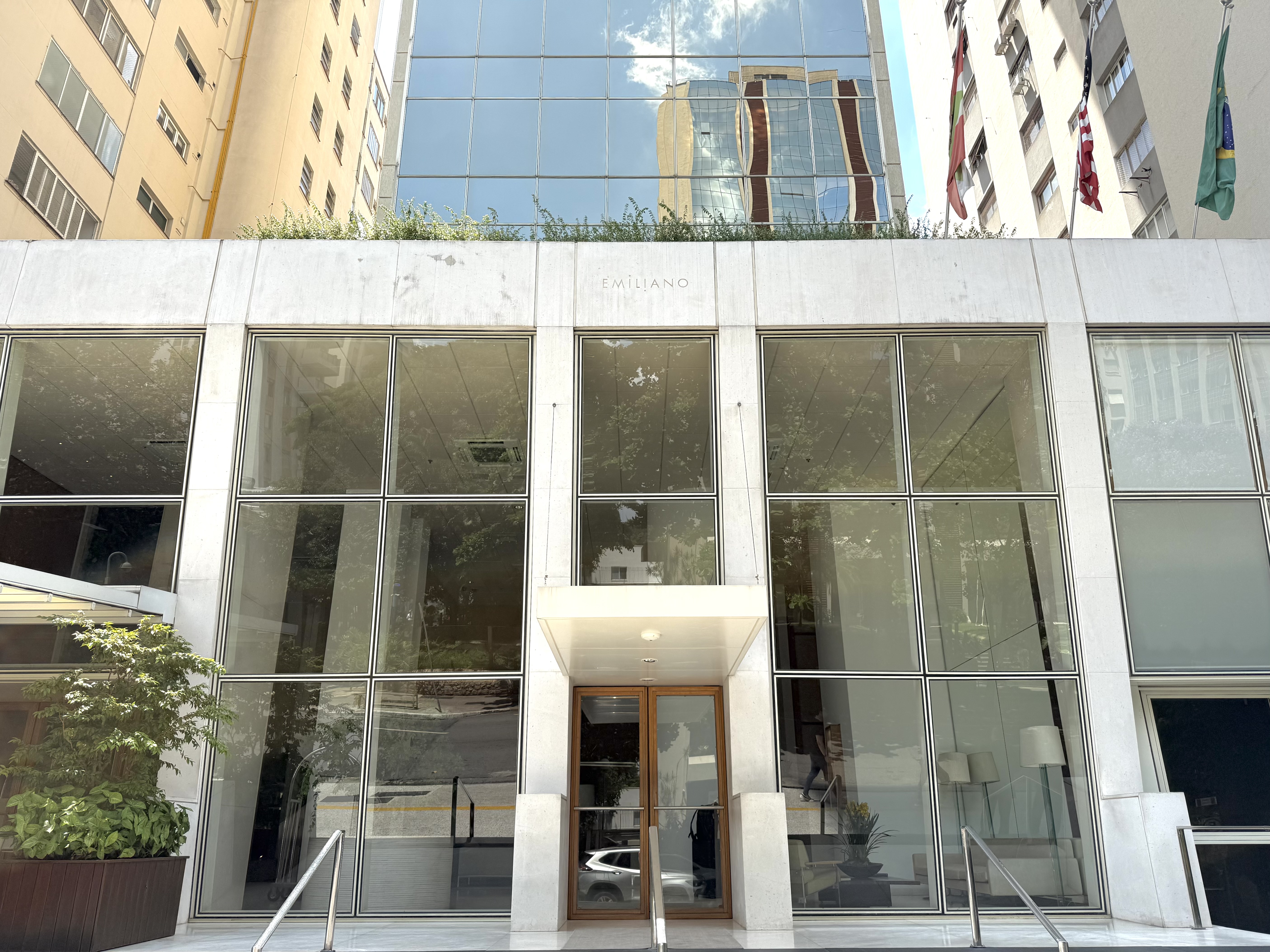 Emiliano Hotel Sao Paulo from the street Emiliano Hotel Sao Paulo from the street