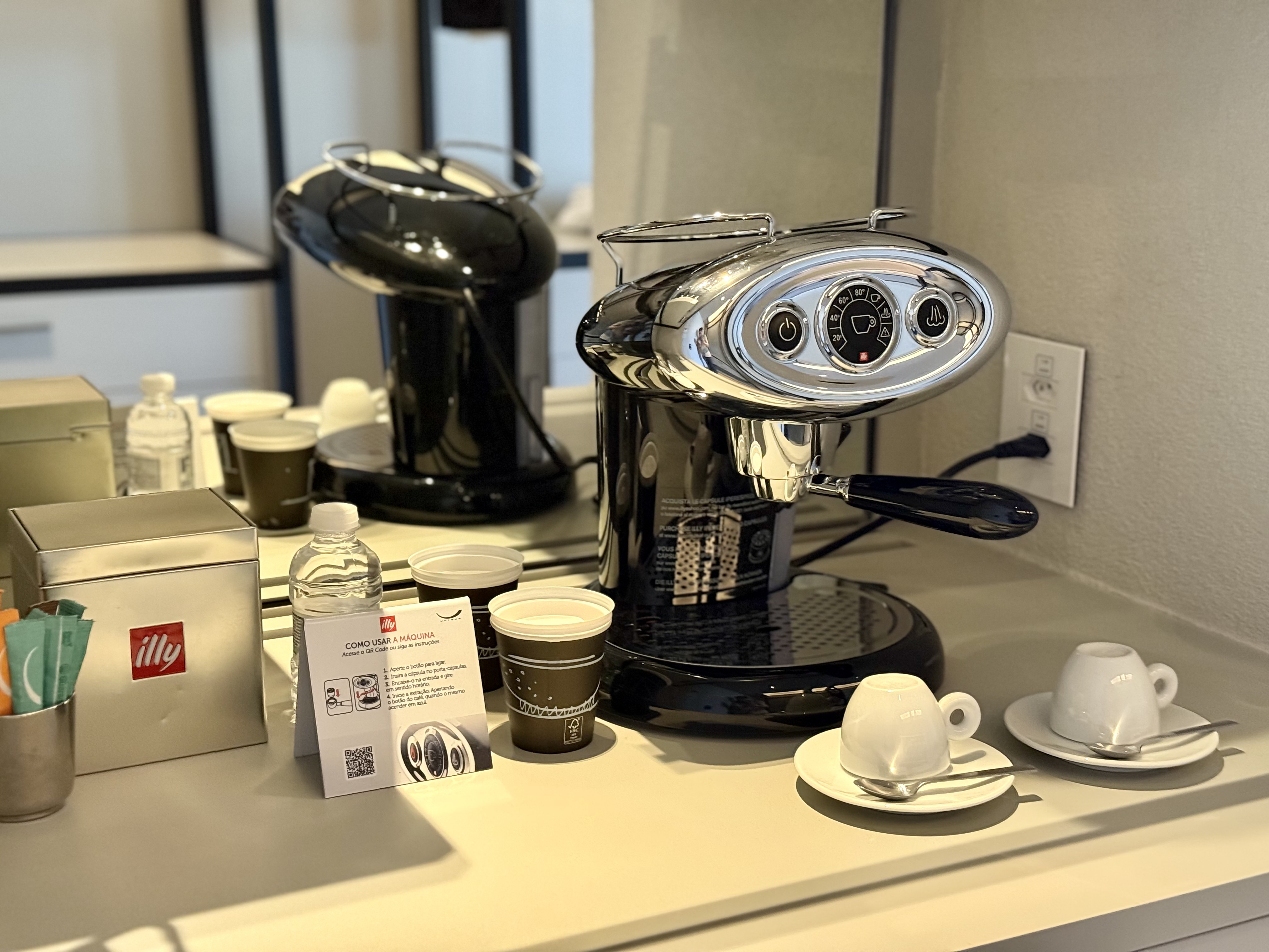 Hotel Unique Sao Paulo Illy coffee machine Hotel Unique Sao Paulo Illy coffee machine