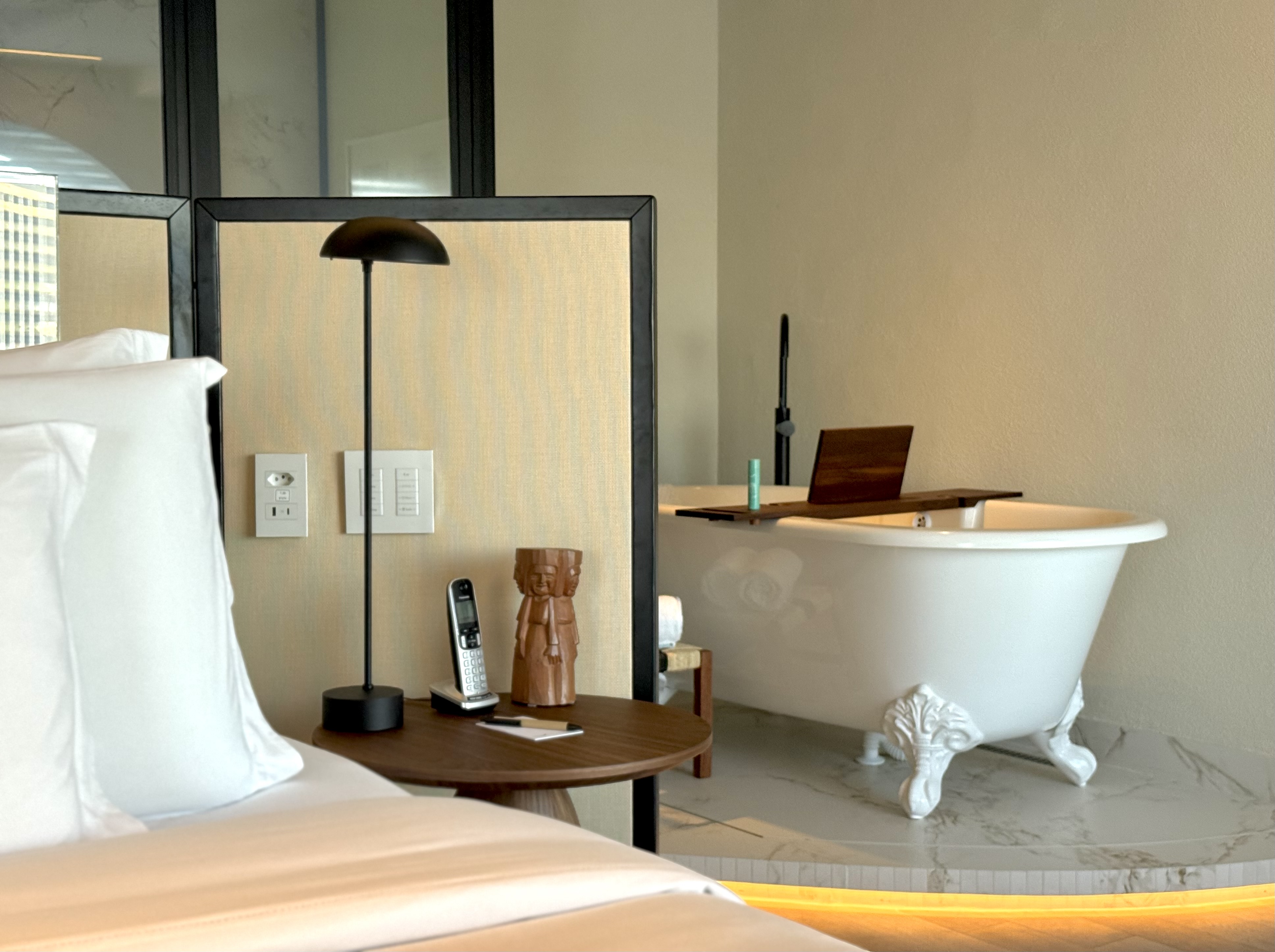 Hotel Unique Sao Paulo bed and bathtub Hotel Unique Sao Paulo bed and bathtub