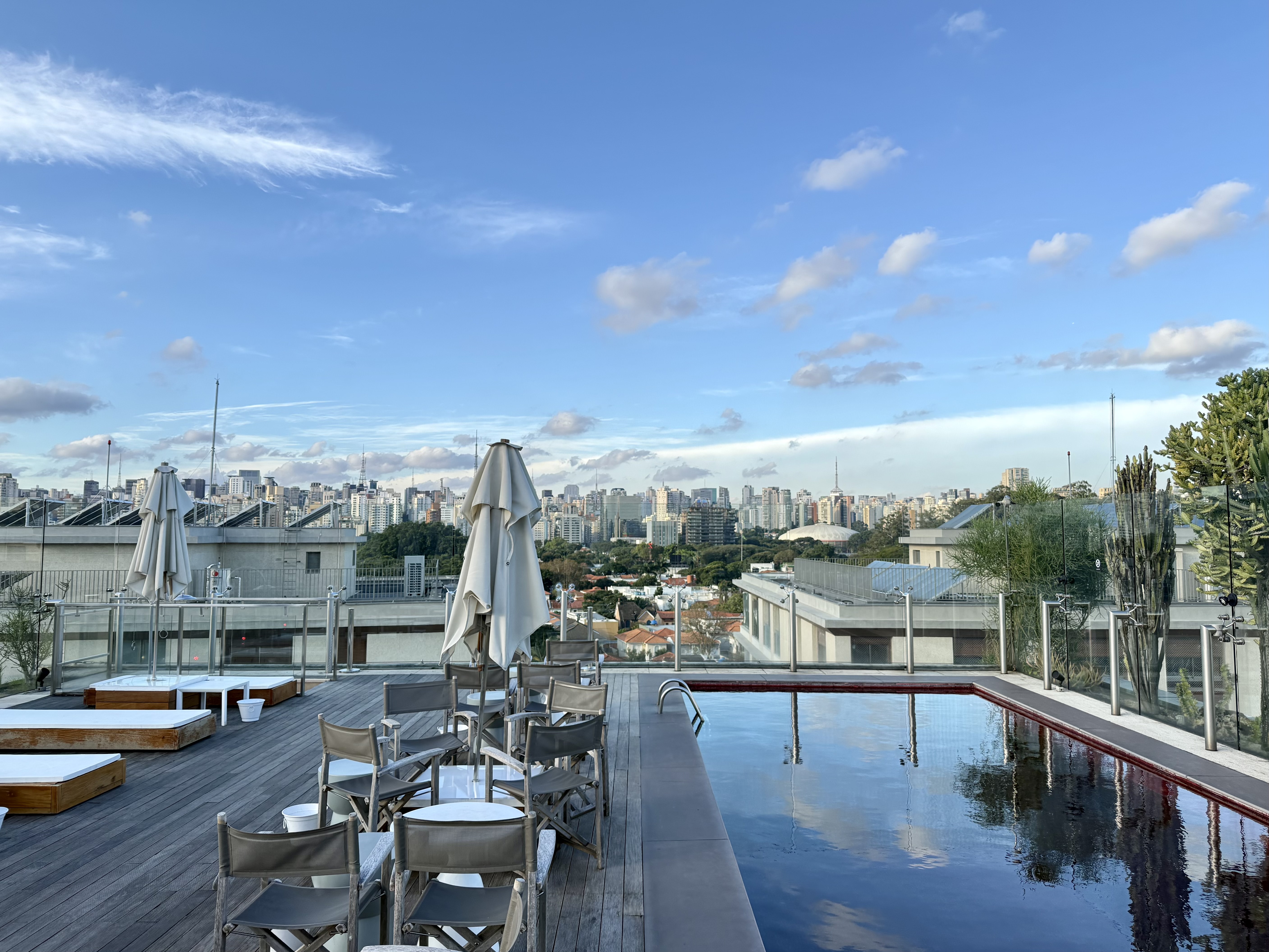 Hotel Unique Sao Paulo rooftop pool Hotel Unique Sao Paulo rooftop pool