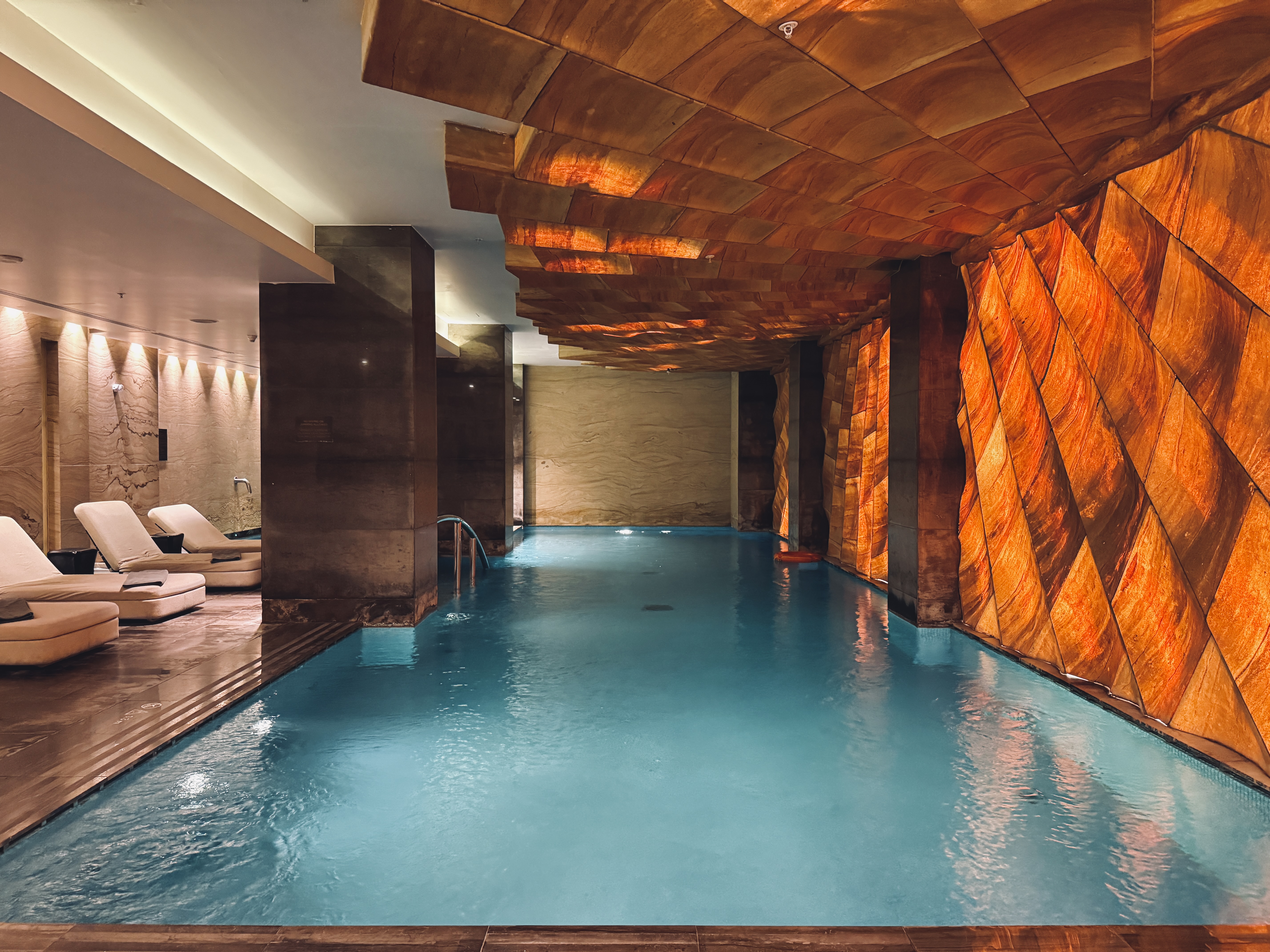 Hyatt Centric Levent Istanbul pool
