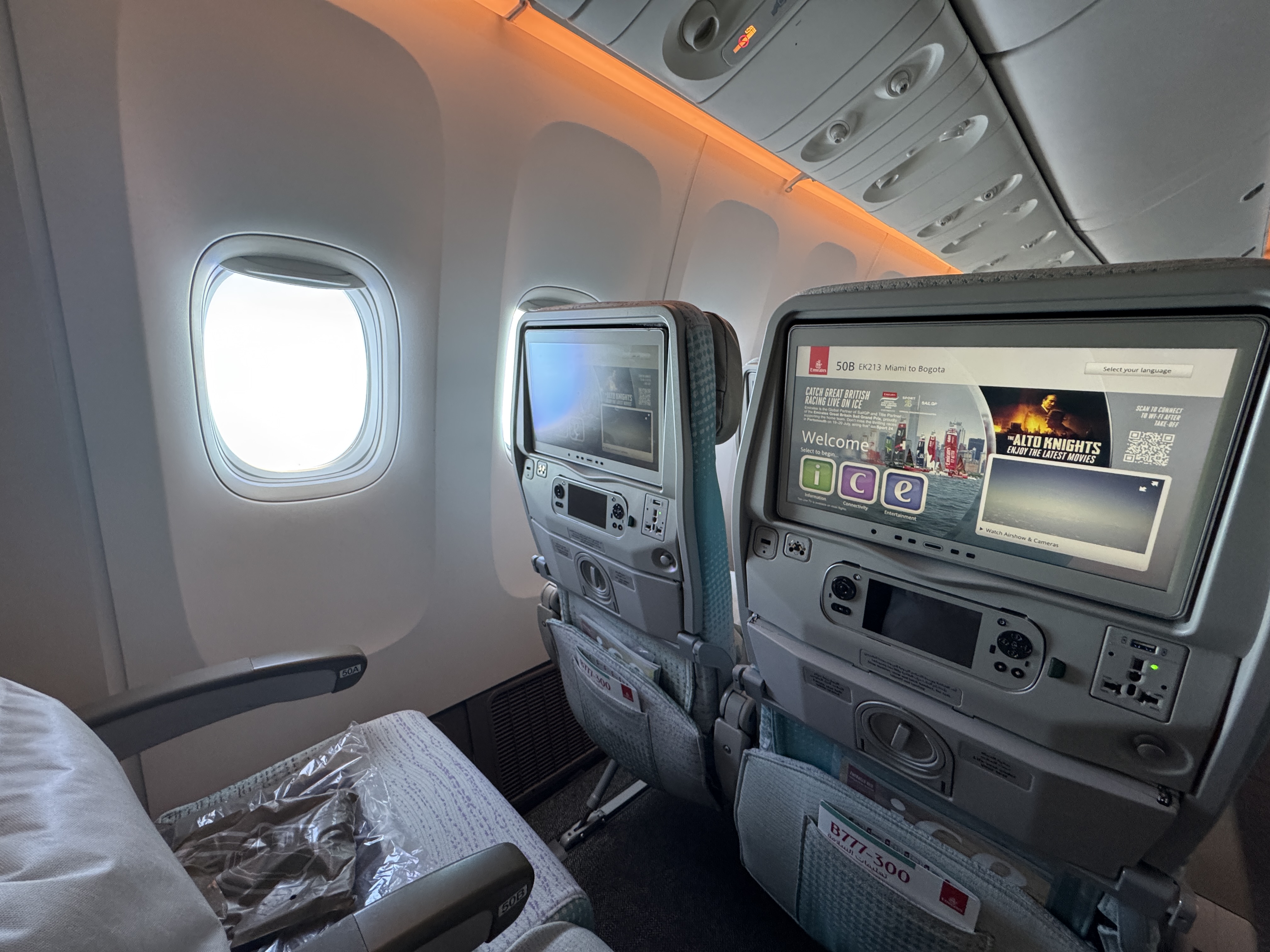 IFE seatback screen economy Emirates IFE seatback screen economy Emirates