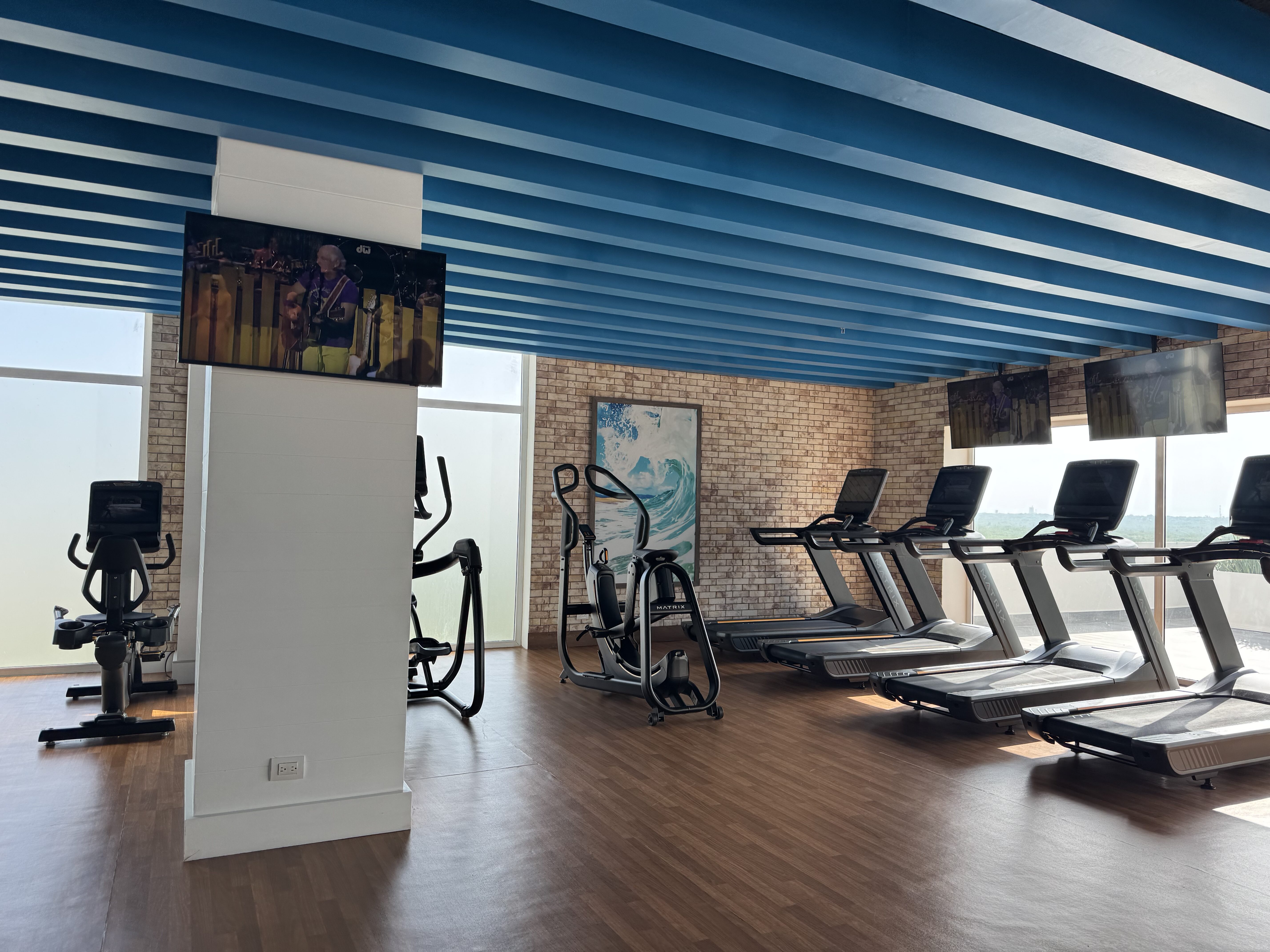 Margaritaville Island Reserve Riviera Maya Fins Up Cardio