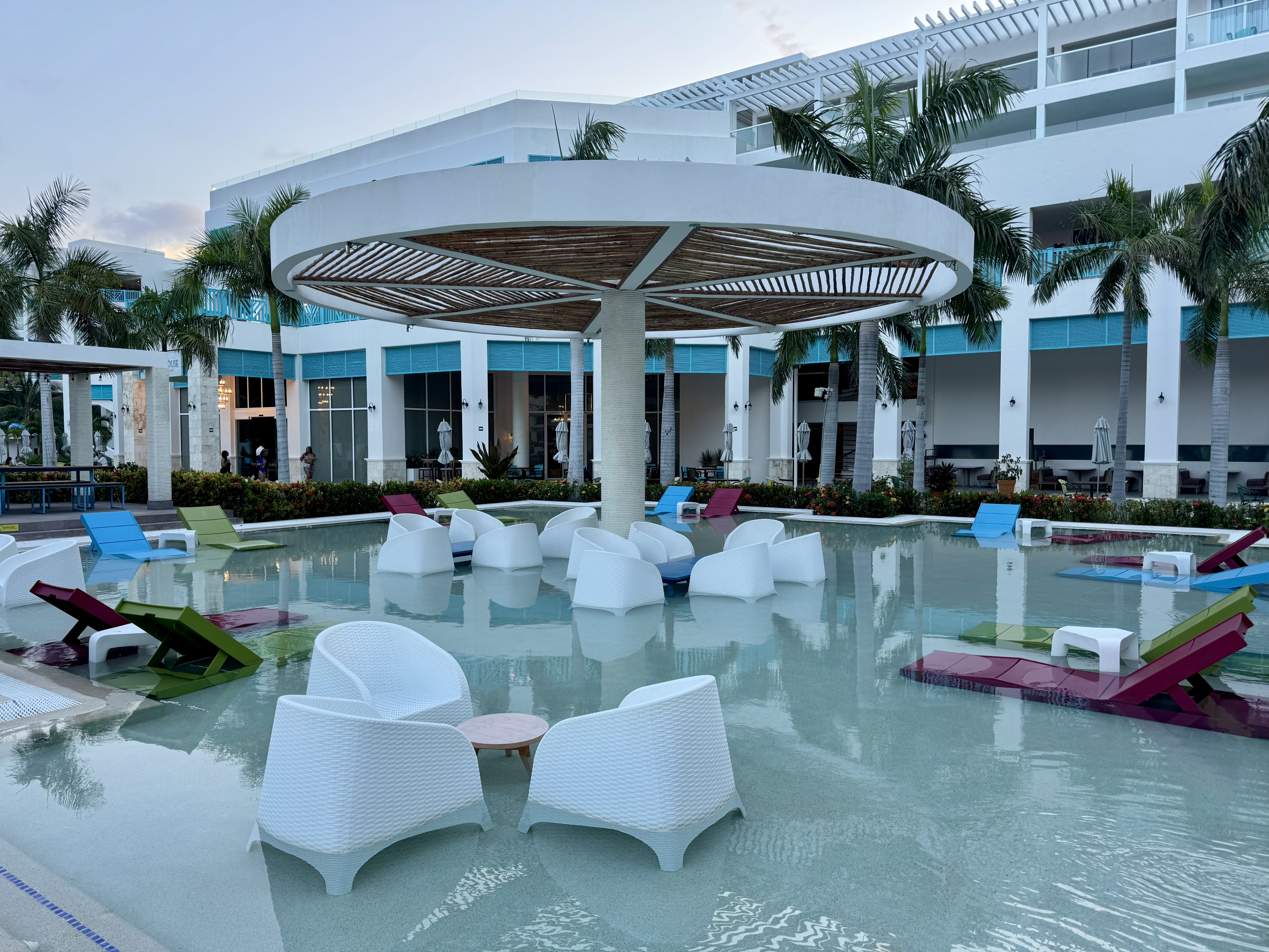 Margaritaville Island Reserve Riviera Maya Pool Seating