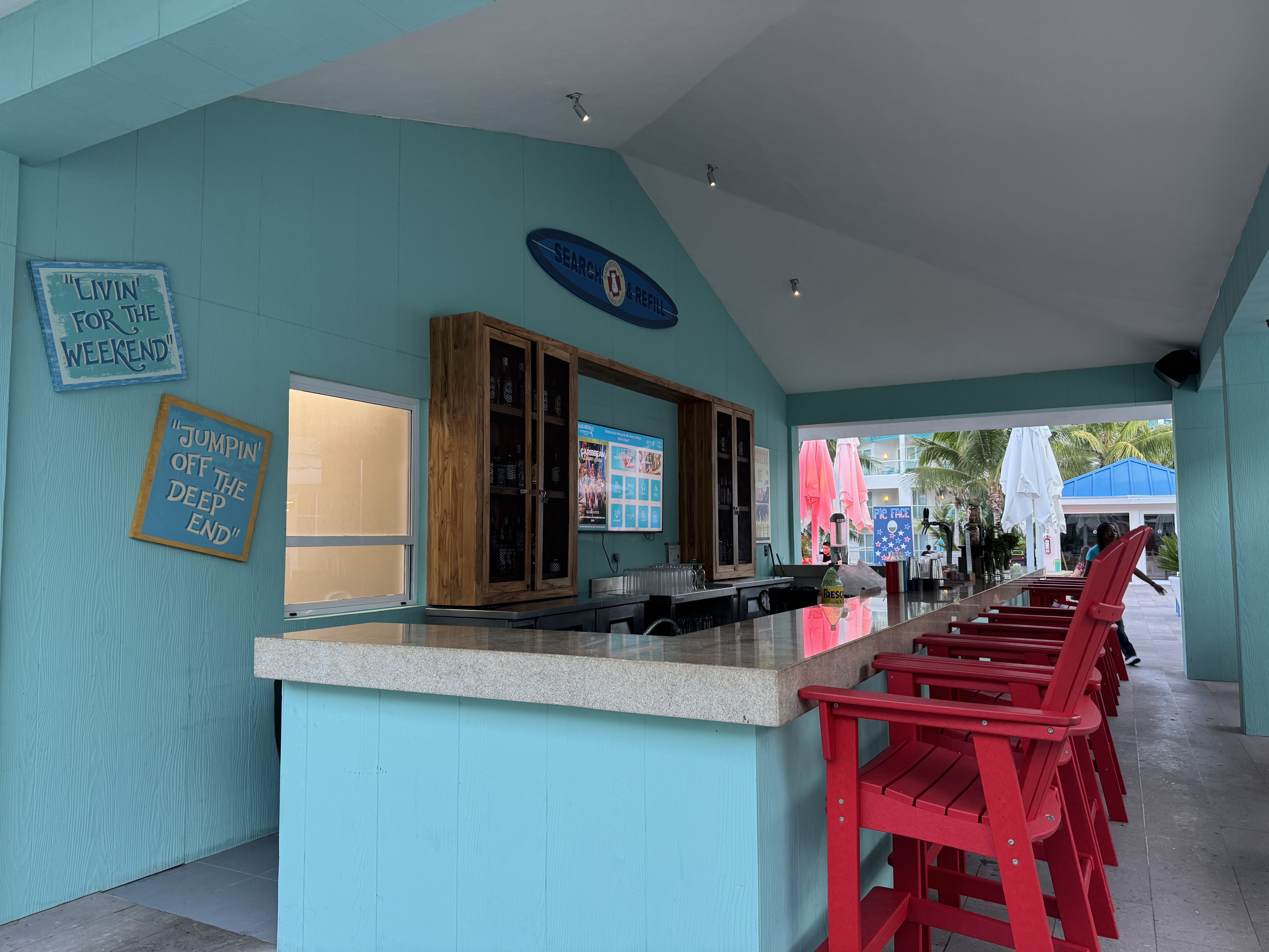 Margaritaville Island Reserve Riviera Maya Poolside Bar