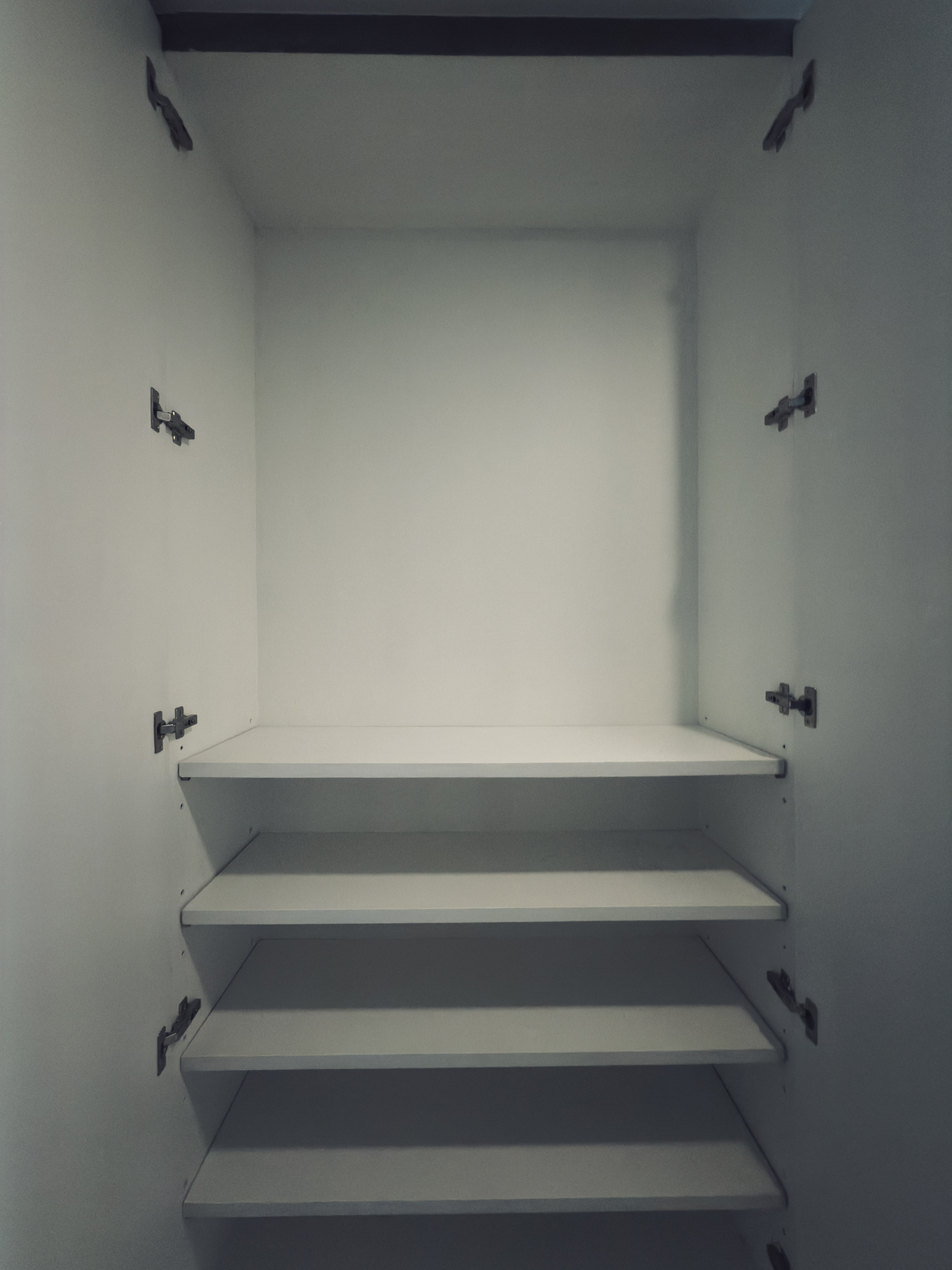 Metropolis Suites Bangkok room closet space
