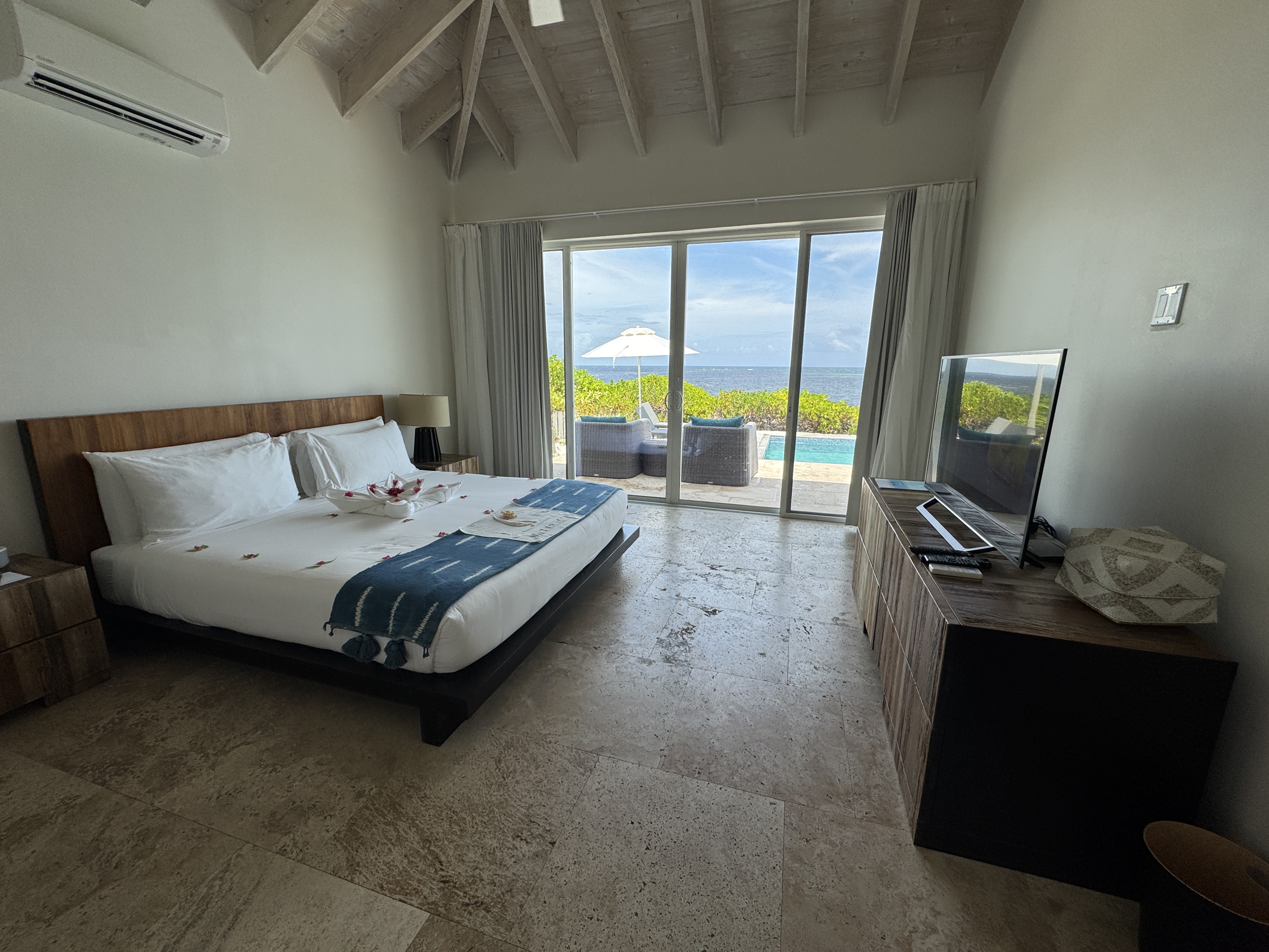 Sailrock South Caicos Master 2 Bed