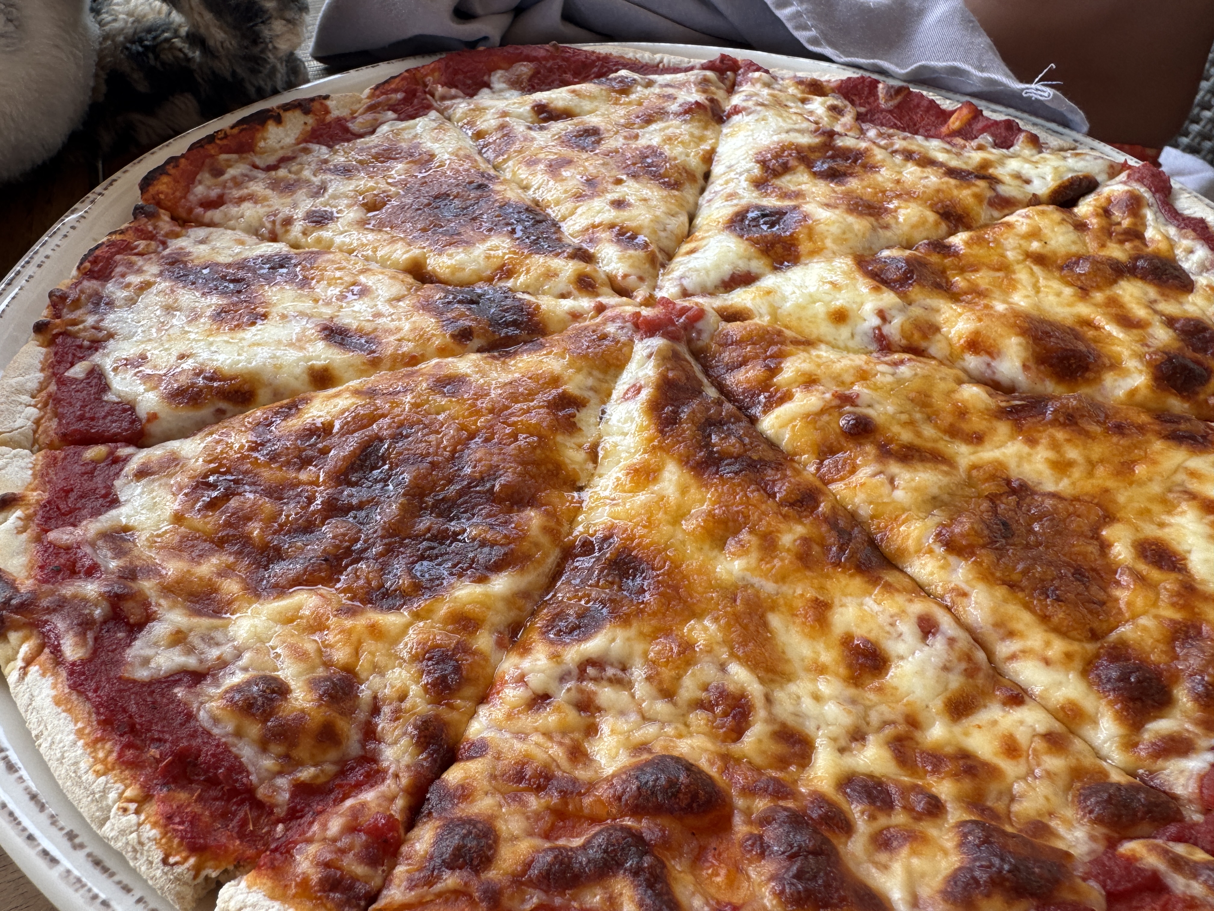 Sailrock South Caicos The Cove pizza