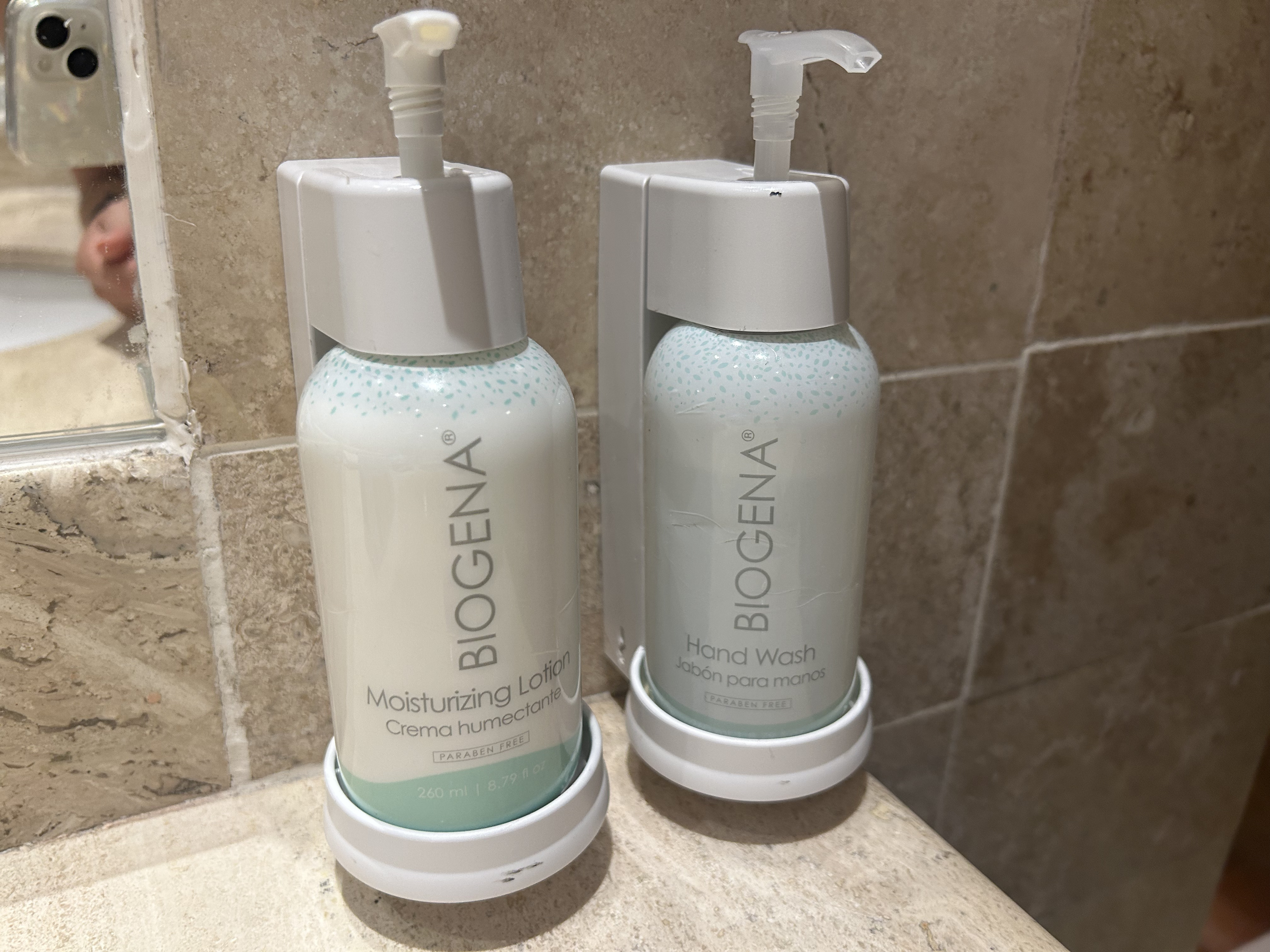 Shower Iberostar Waves Quetzal